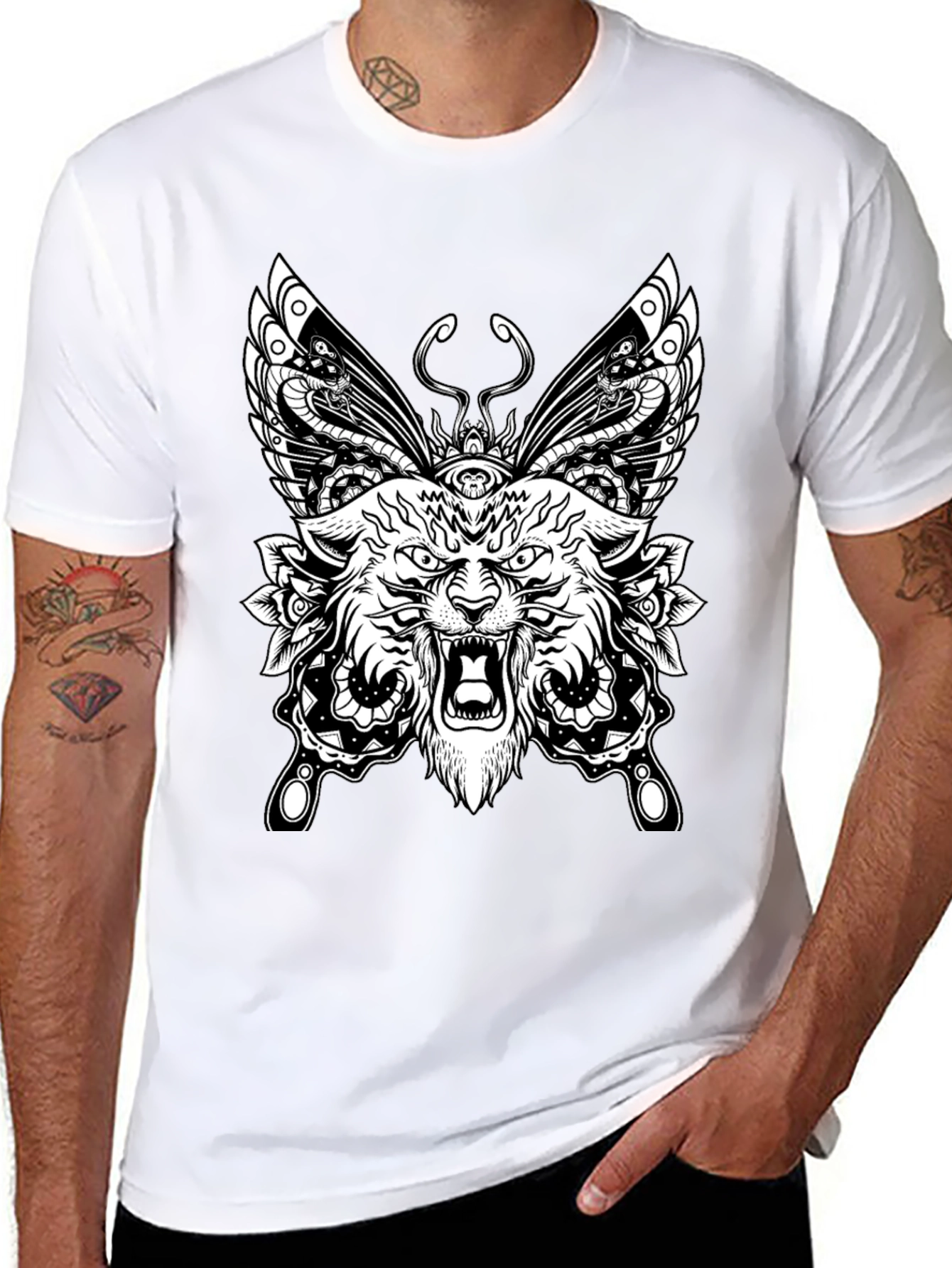 Wolf Butterfly Graphic Tee - Black Cotton T-Shirt