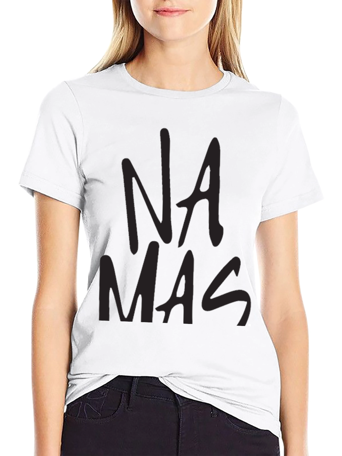 Na Mas Graphic Tee - Stylish Comfort
