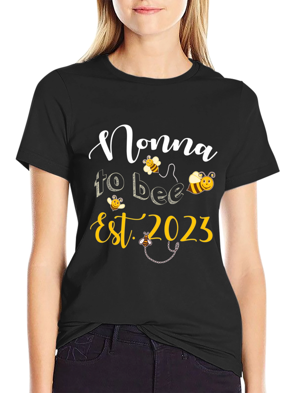 Nonna To Bee Est. 2023 Cute Graphic T-Shirt