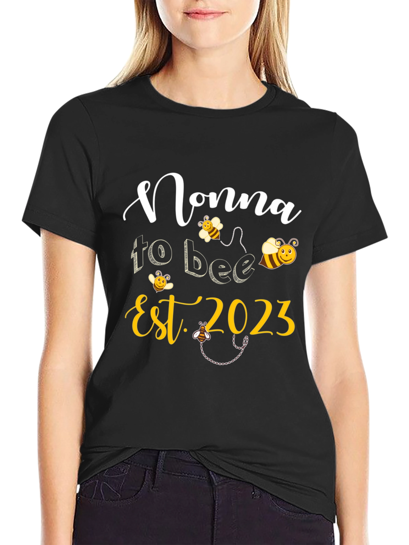 Nonna To Bee Est. 2023 Cute Graphic T-Shirt