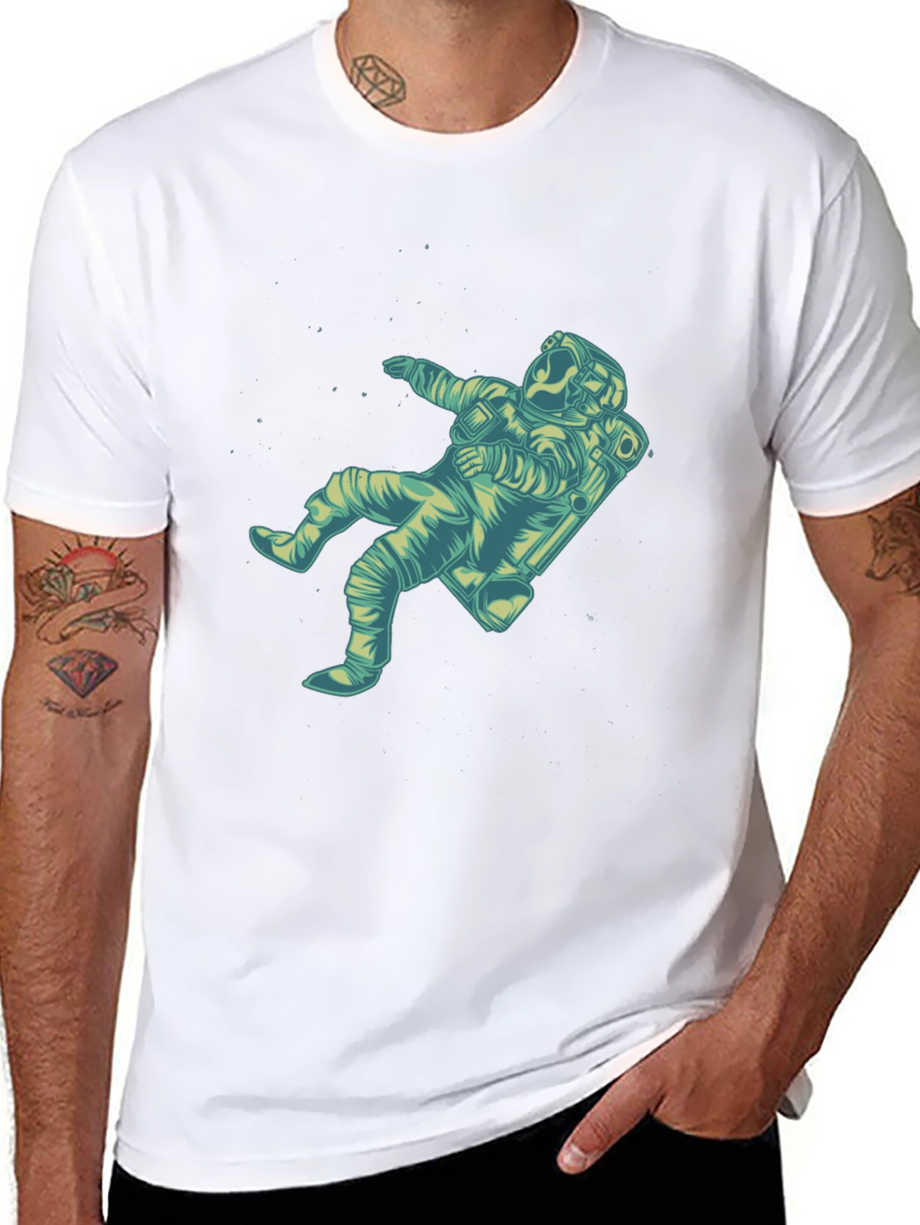 Astronaut Graphic Tee - Stylish Mens T-Shirt