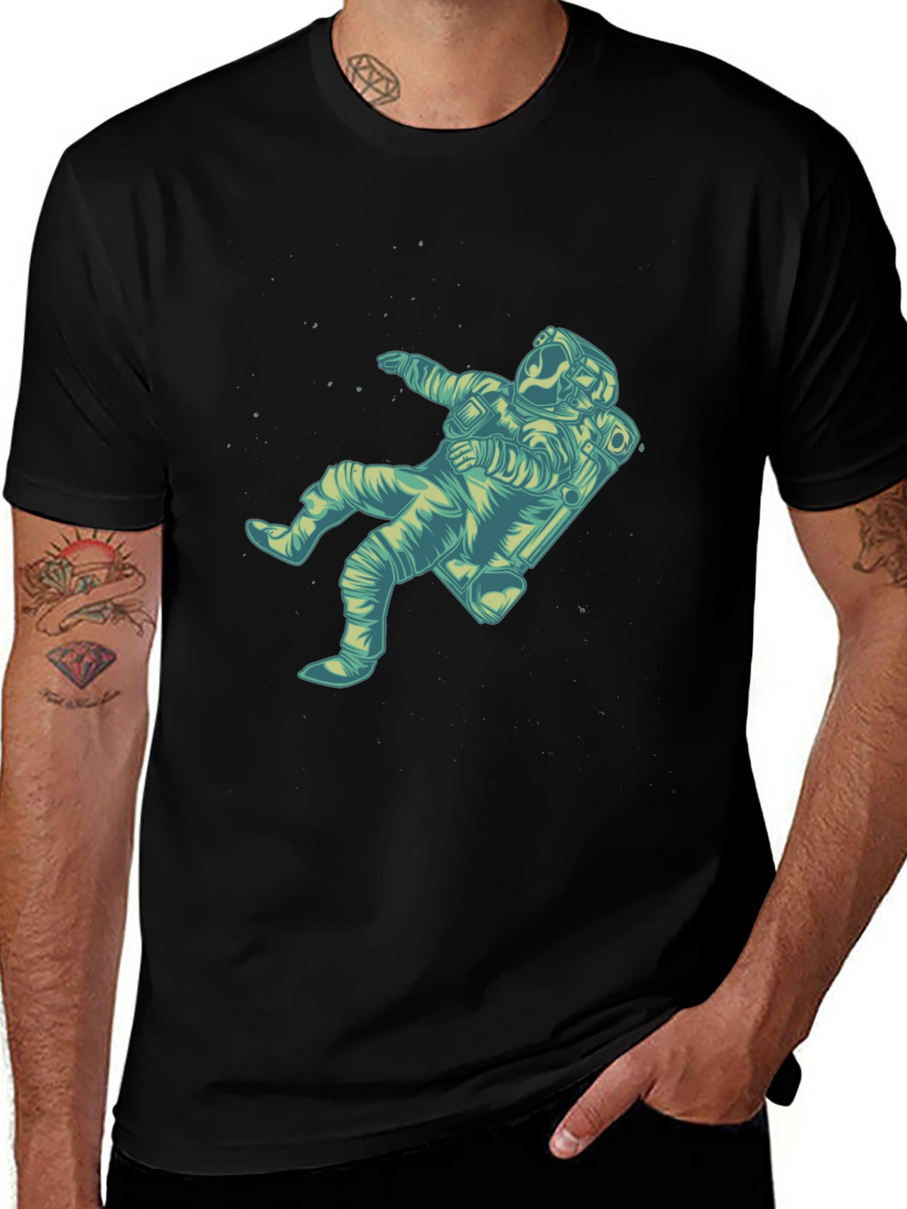 Astronaut Graphic Tee - Stylish Mens T-Shirt