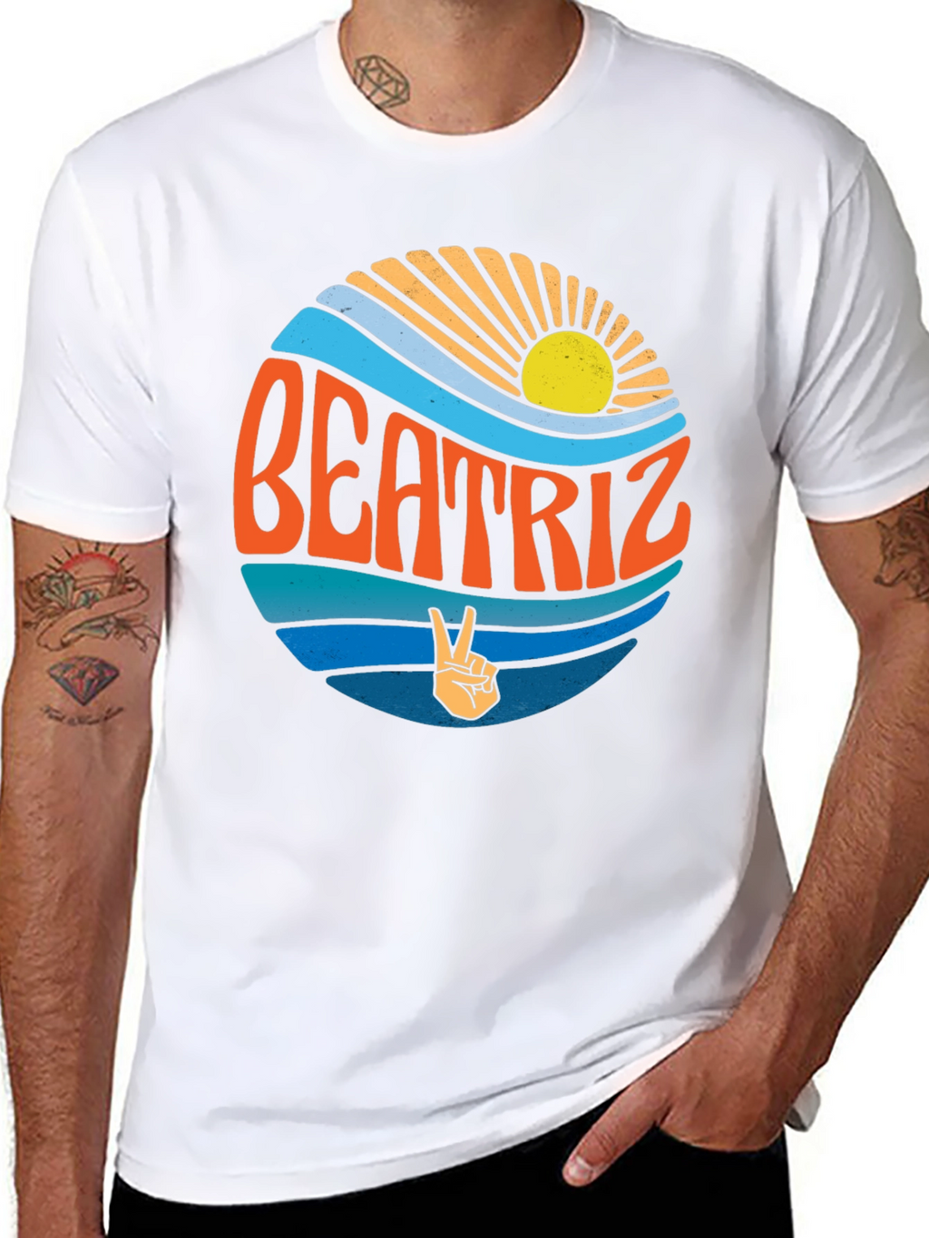 Beatriz Retro T-Shirt - Peace Sign Design