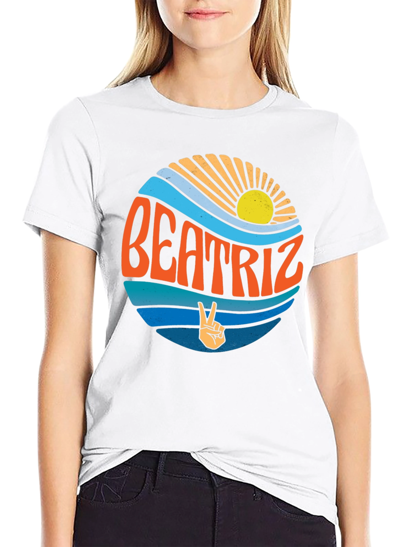Beatriz Retro T-Shirt - Peace Sign Design