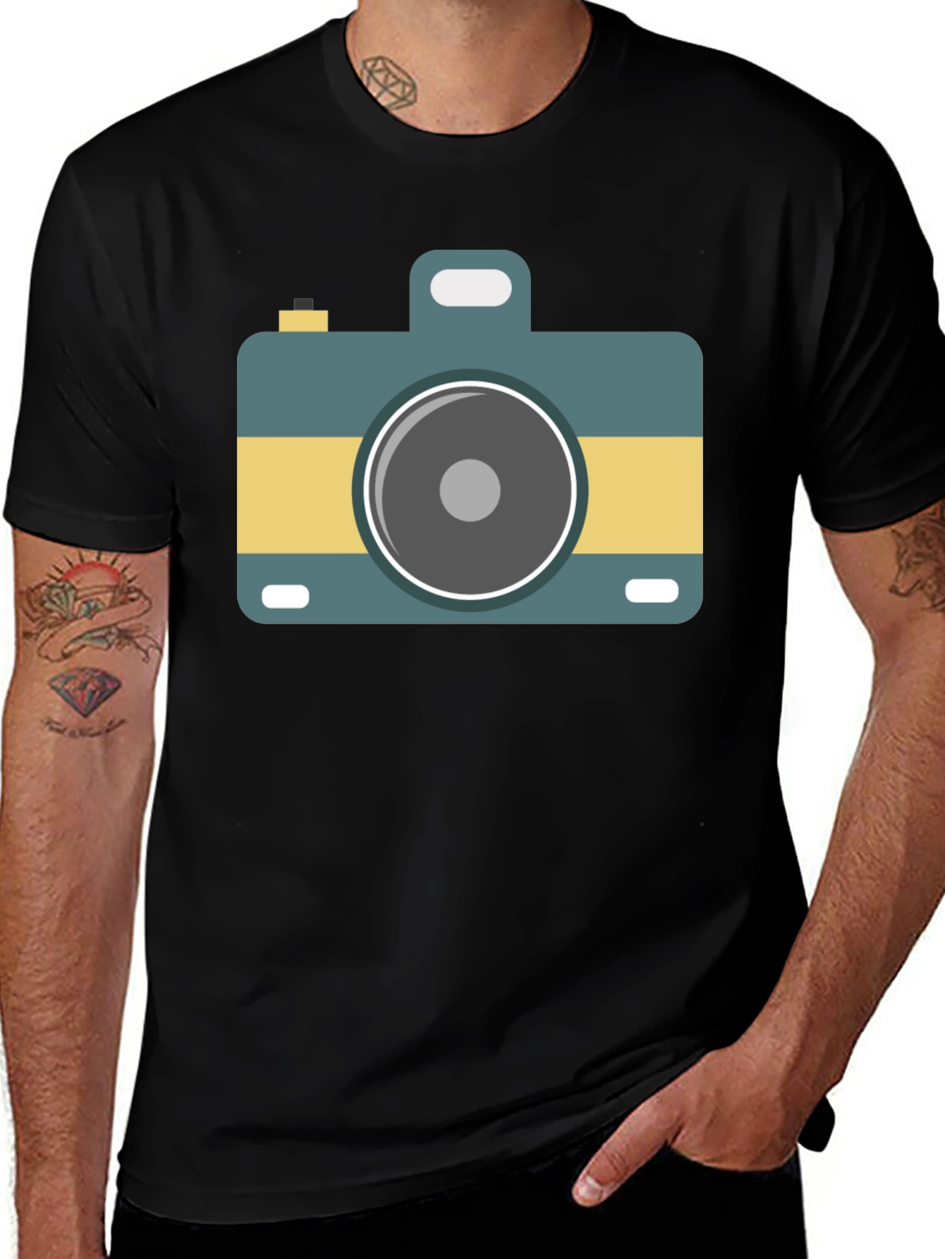 Retro Camera Graphic Tee - Stylish Black T-Shirt