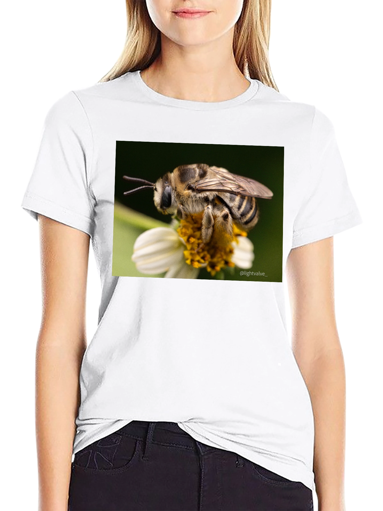 Bee on Flower Graphic T-Shirt
