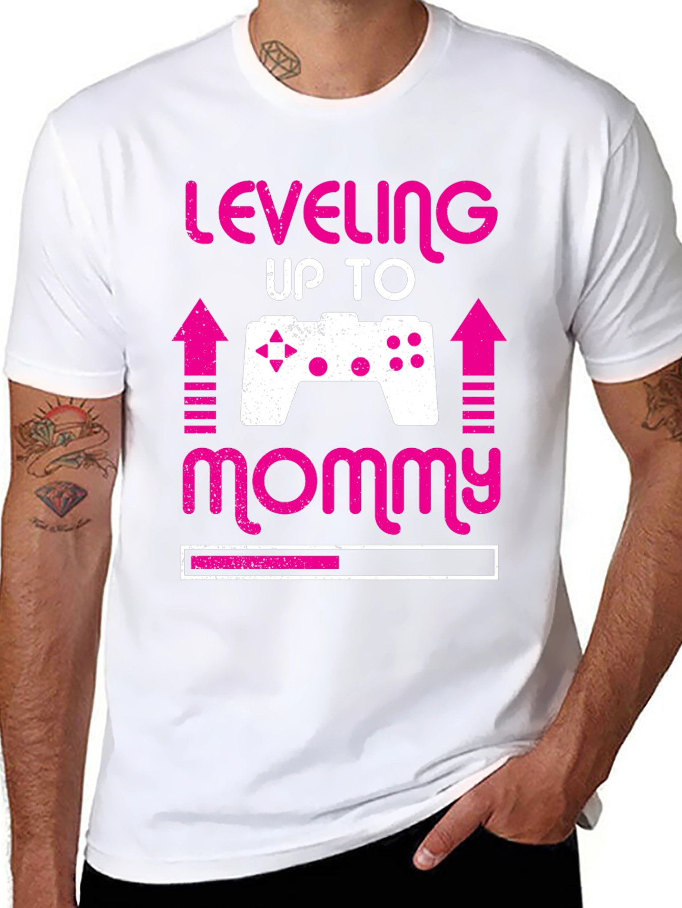 Leveling Up to Mommy Gamer Pregnancy Announcement Tee