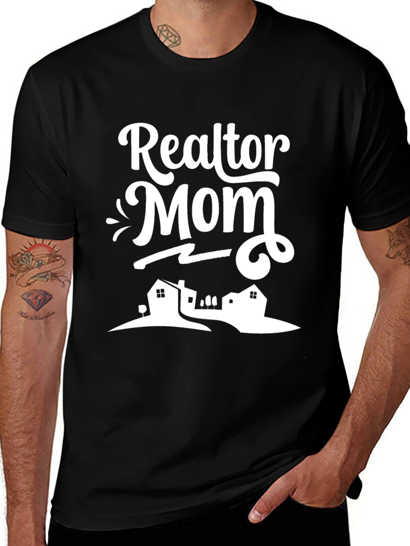 Realtor Mom Graphic T-Shirt - Trendy & Comfortable
