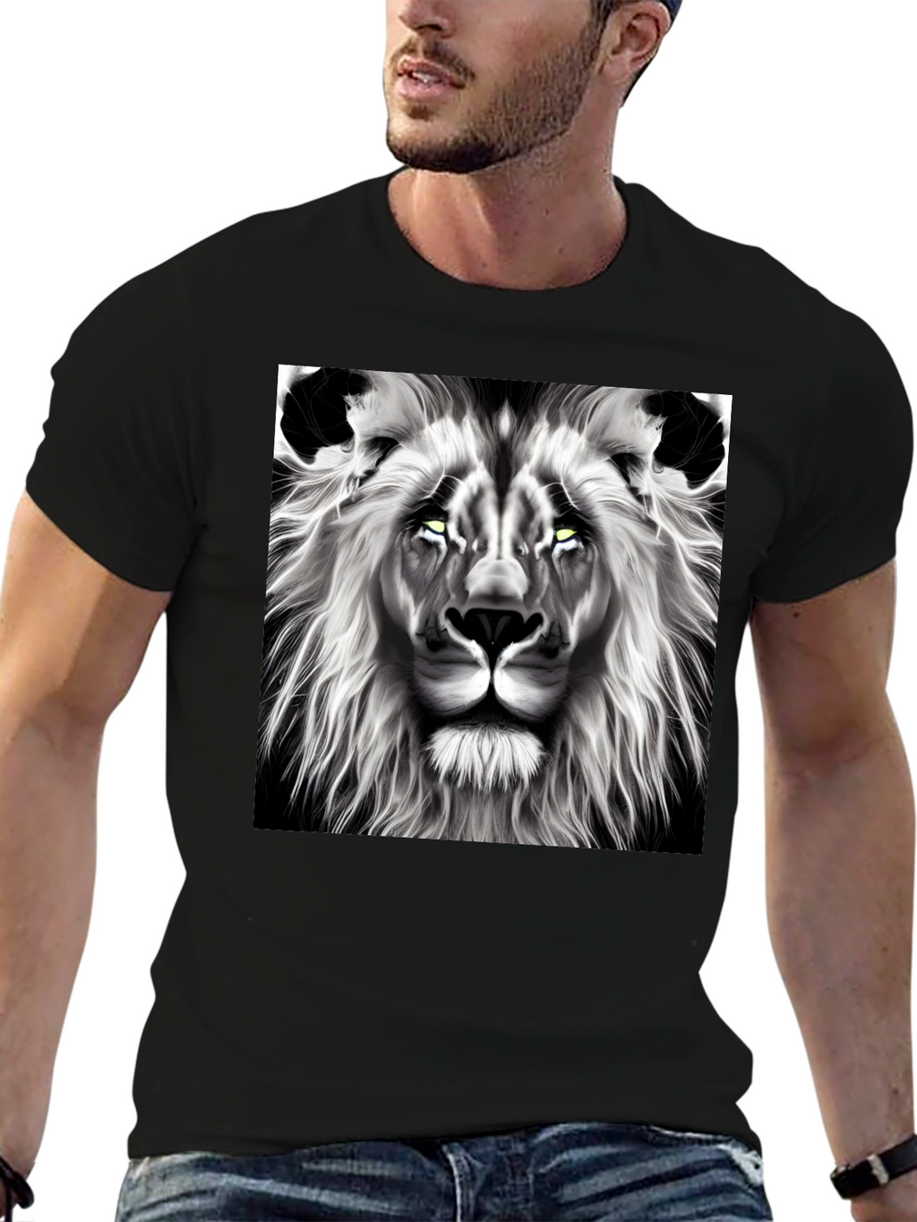 Lion Graphic Tee - Bold Black T-Shirt