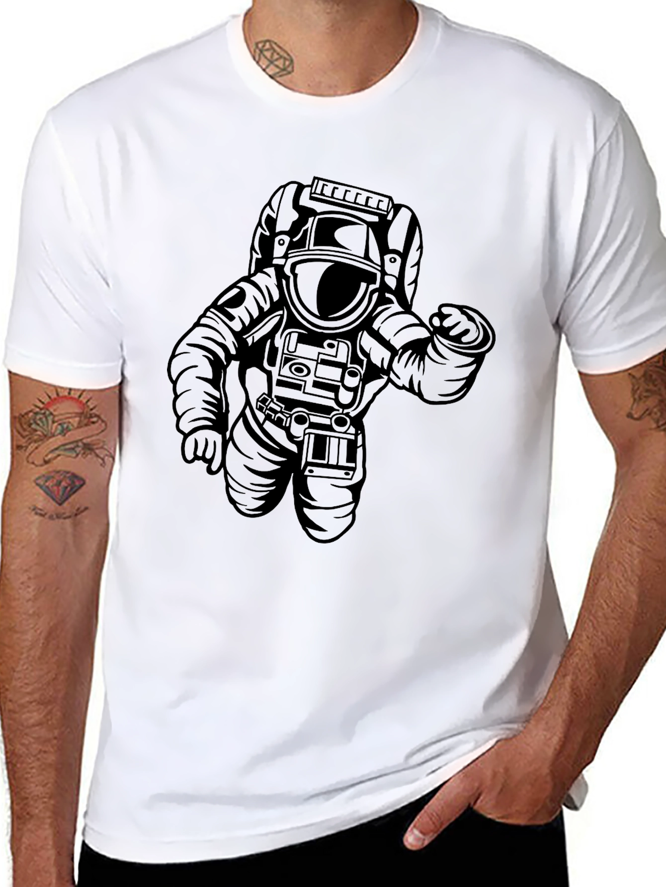 Astronaut Graphic Tee - Cool Black T-Shirt