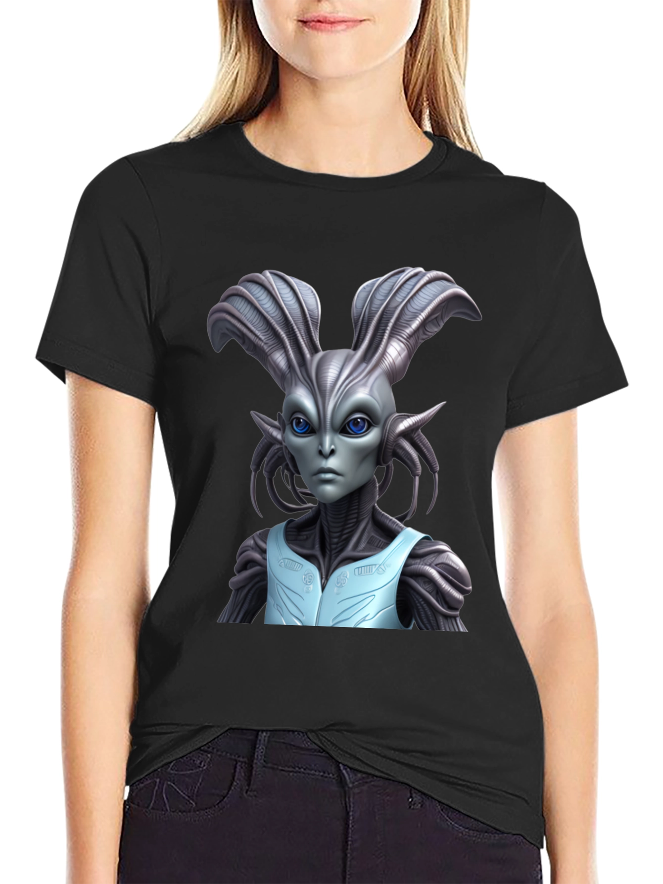 Alien Graphic Tee - Sci-Fi Fashion