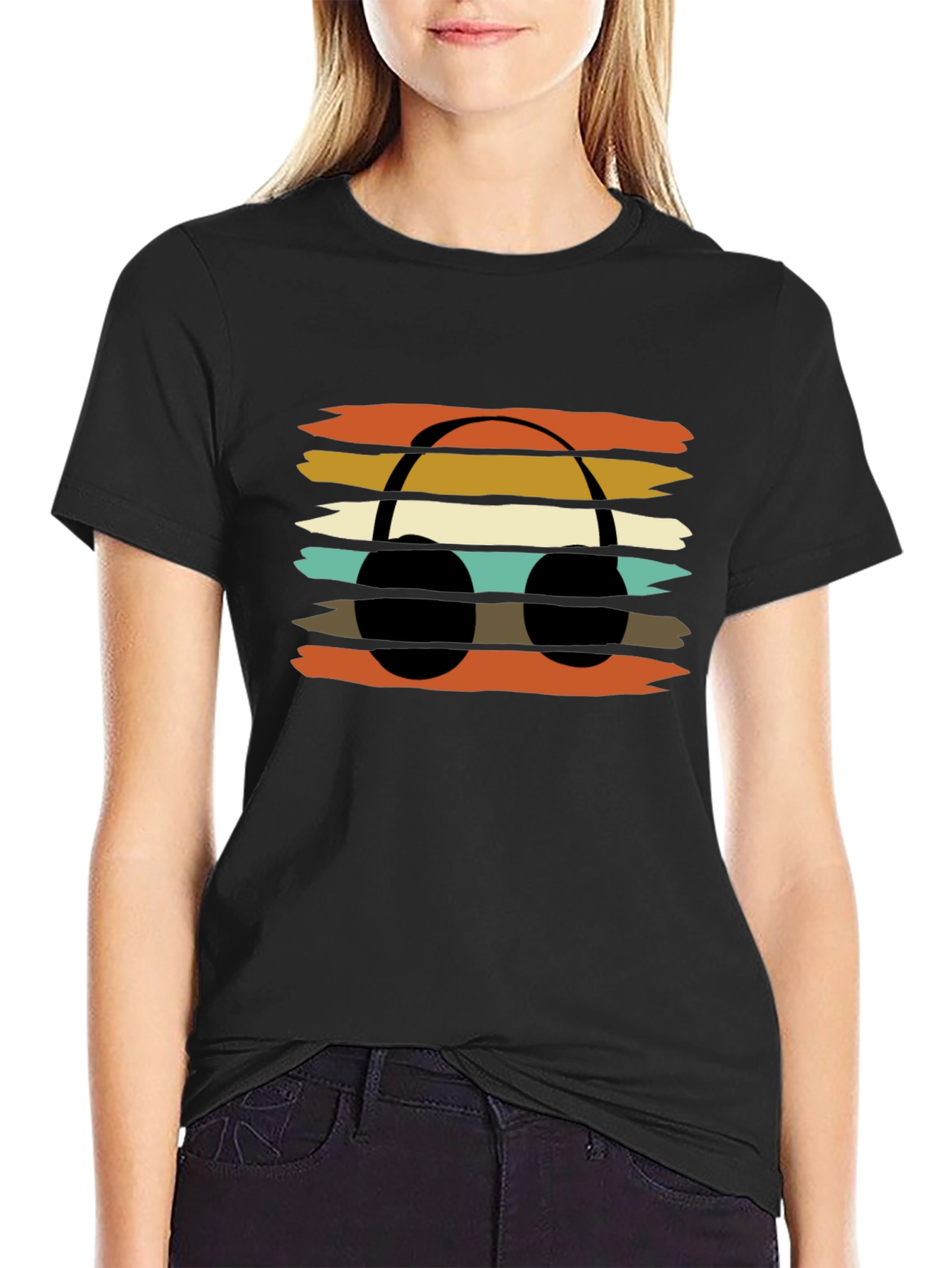 Retro Headphones Graphic Tee - Vintage Style Music Lover T-Shirt