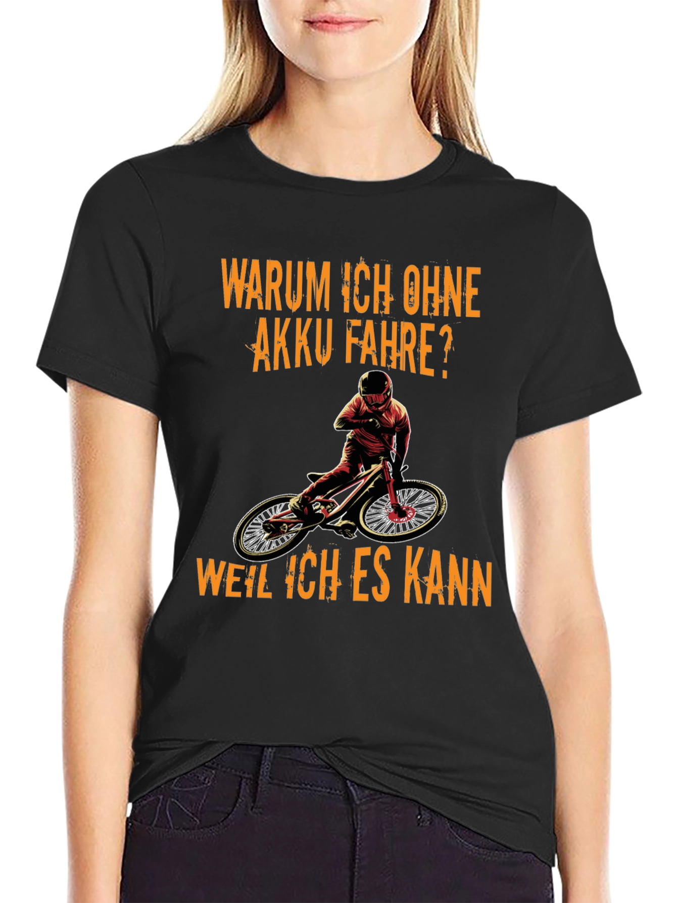 Funny Mountain Biker T-Shirt - Warum Ich Ohne Akku Fahre?