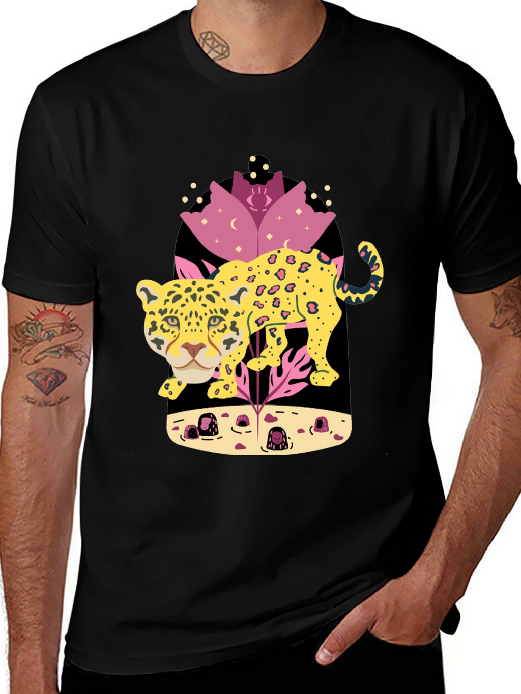 Leopard Graphic T-Shirt - Unique Animal Design