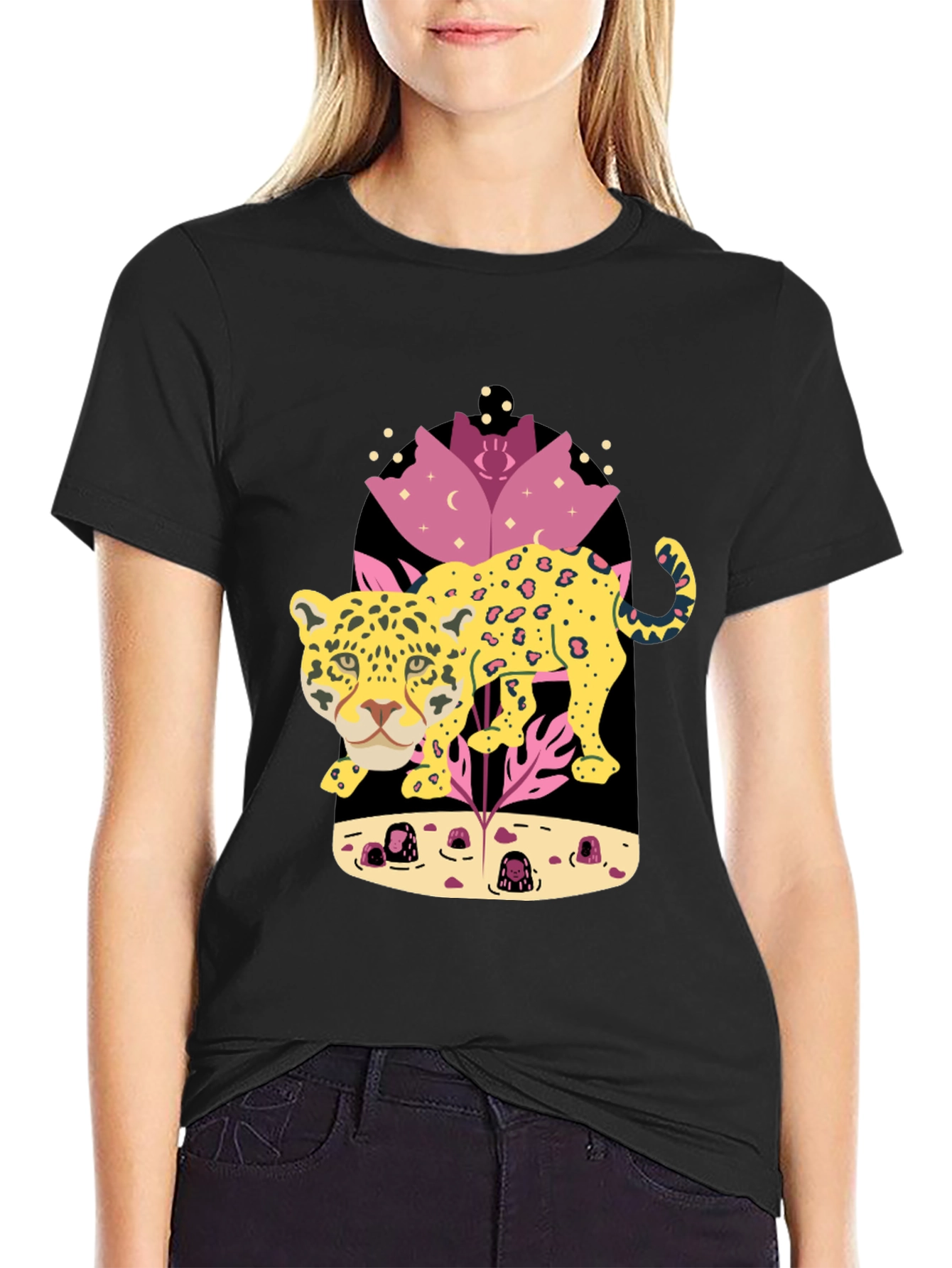 Leopard Graphic T-Shirt - Unique Animal Design