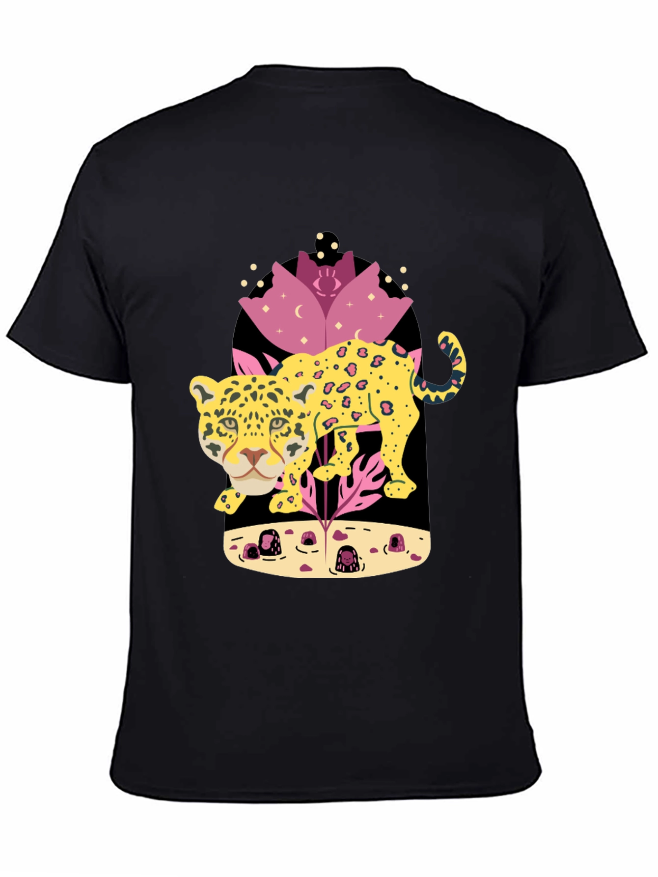 Leopard Graphic T-Shirt - Unique Animal Design
