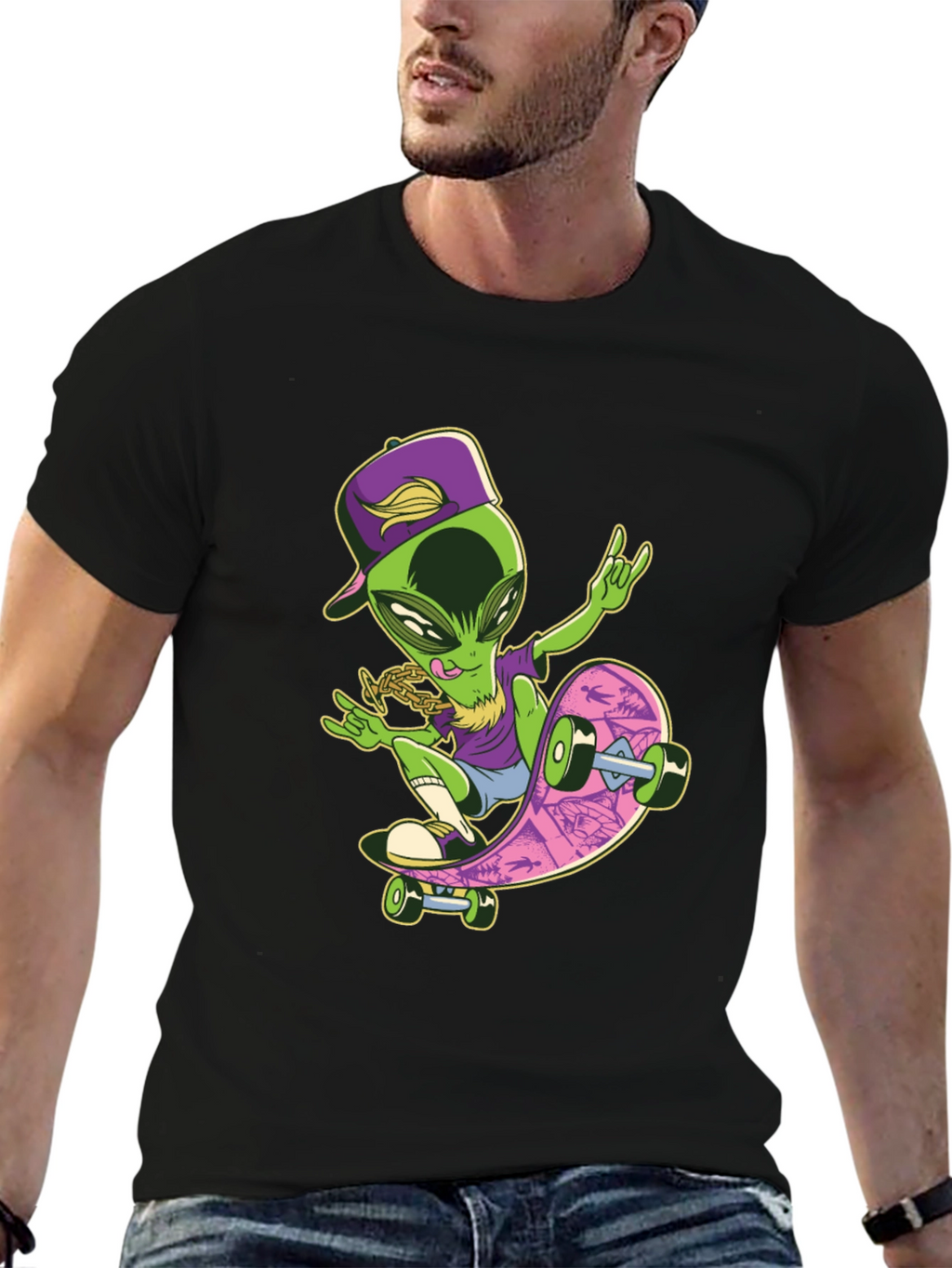 Cool Alien Skateboard Graphic T-Shirt
