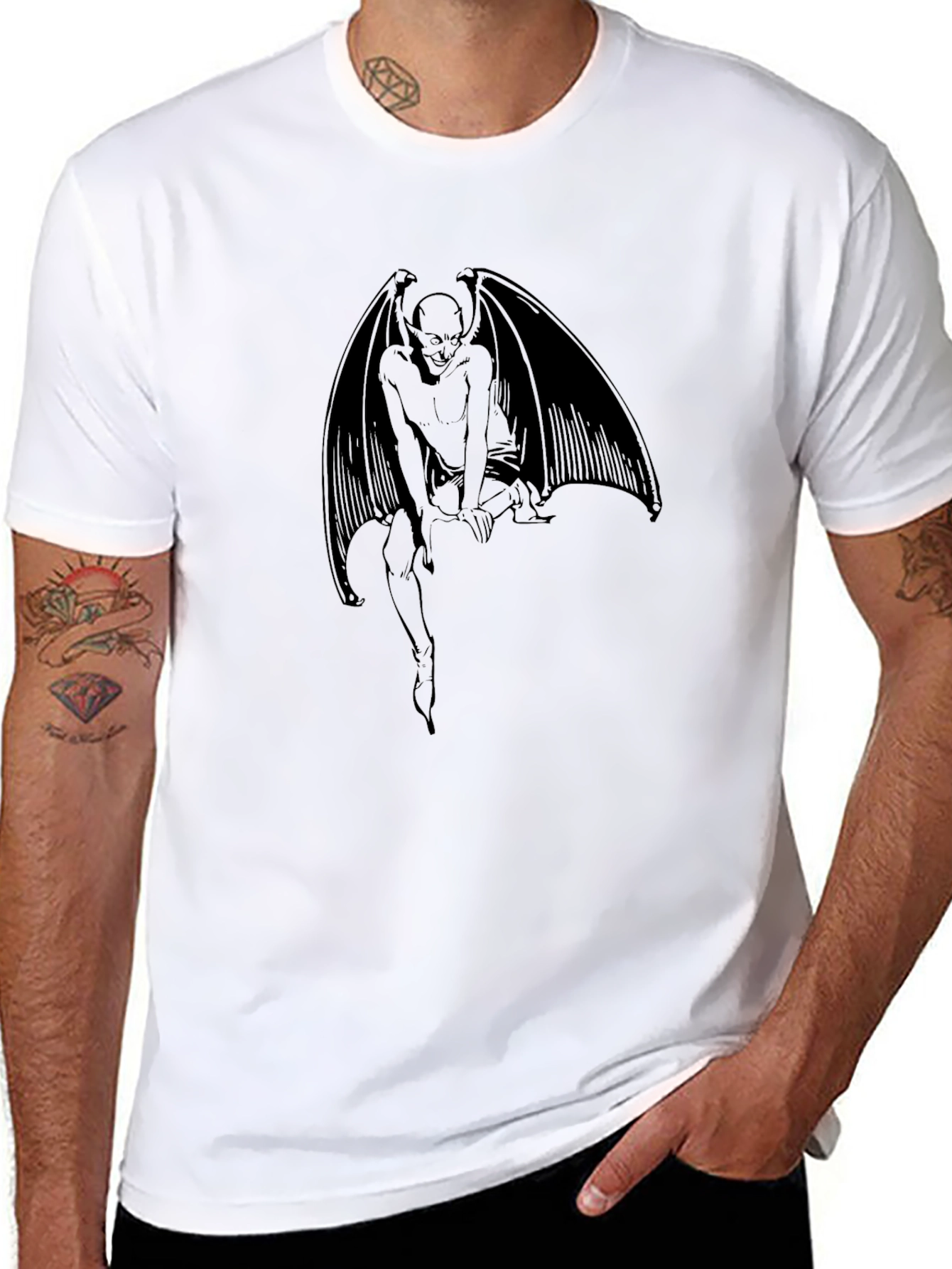 Gargoyle Graphic T-Shirt - Black