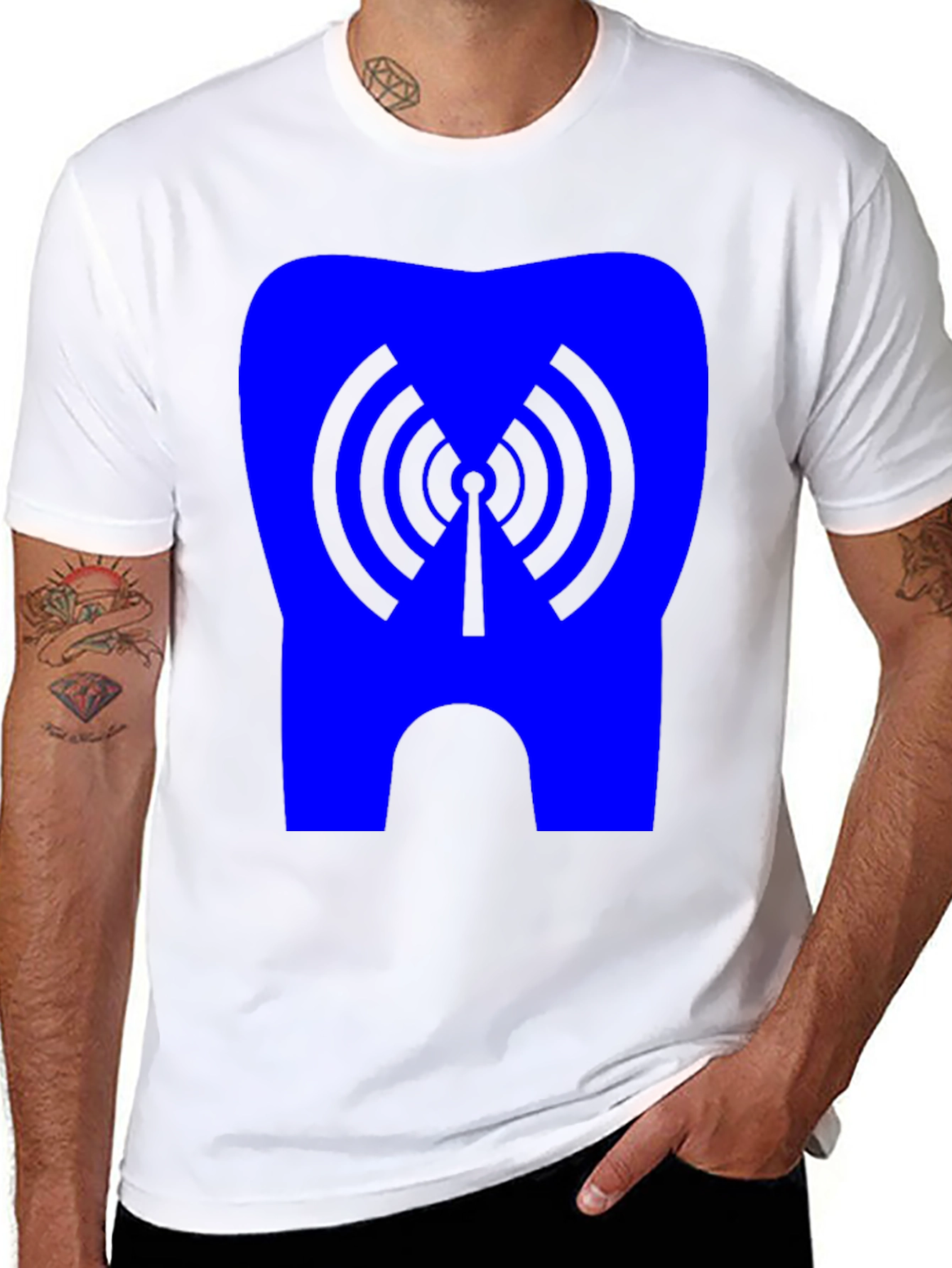 Tech Tooth Graphic Tee - Black