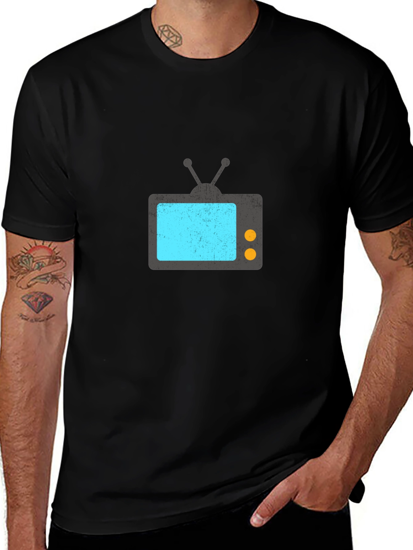 Retro TV Graphic Tee - Black Casual T-Shirt