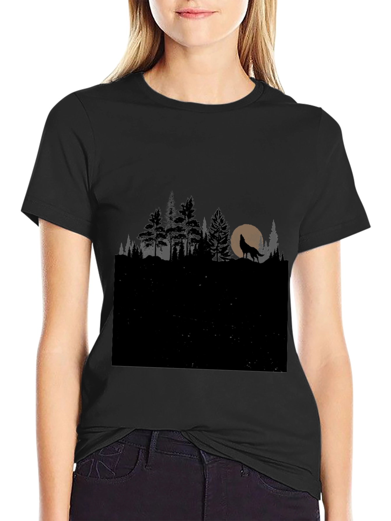 Wolf Howling at Moon in Forest T-Shirt