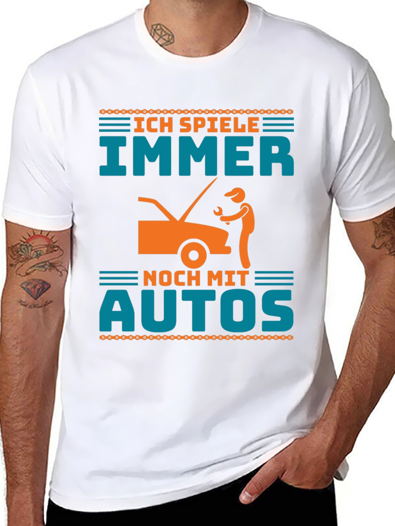 Ich Spiele Immer Noch Mit Autos T-Shirt