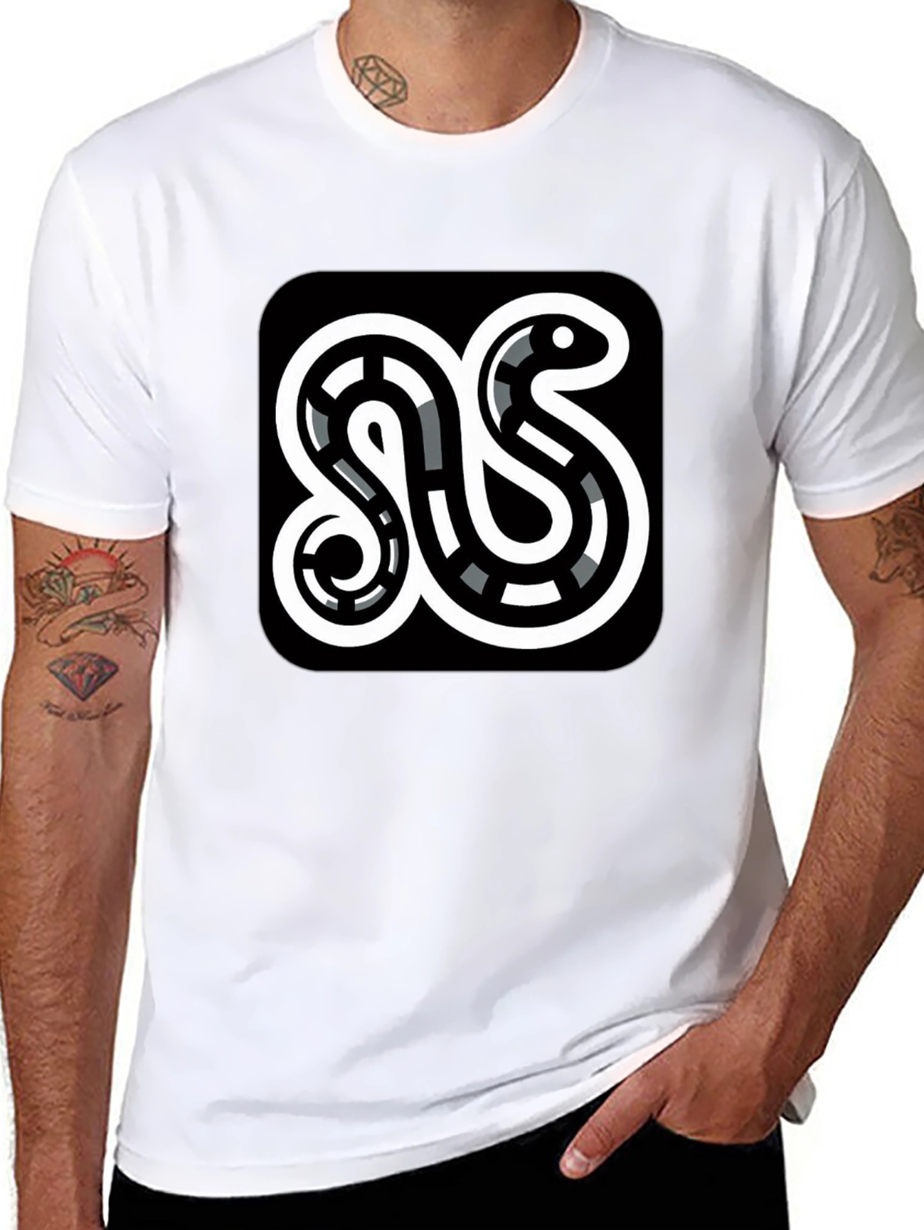 Modern Snake Graphic Black T-Shirt