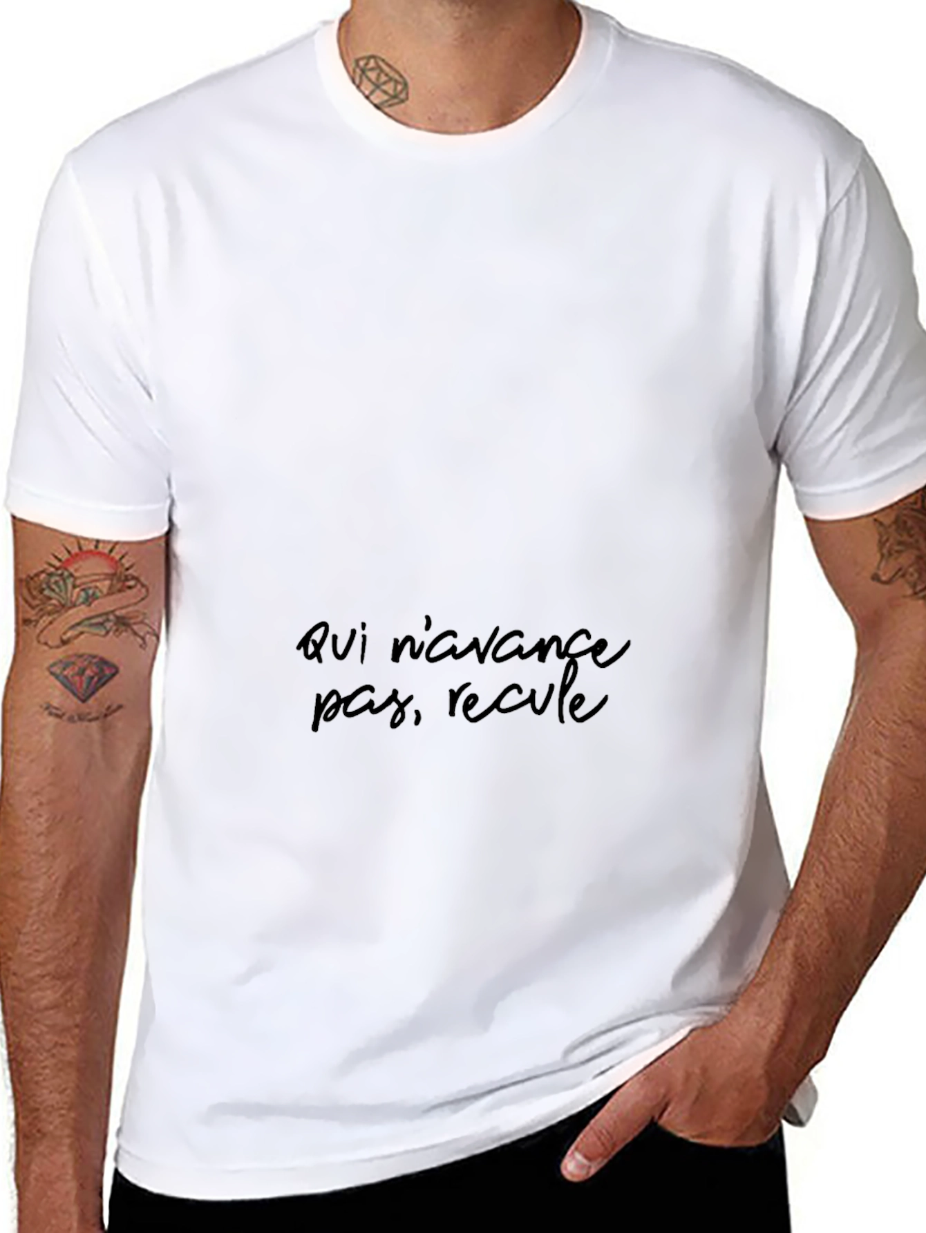 Black T-Shirt - Qui navance pas recule Design