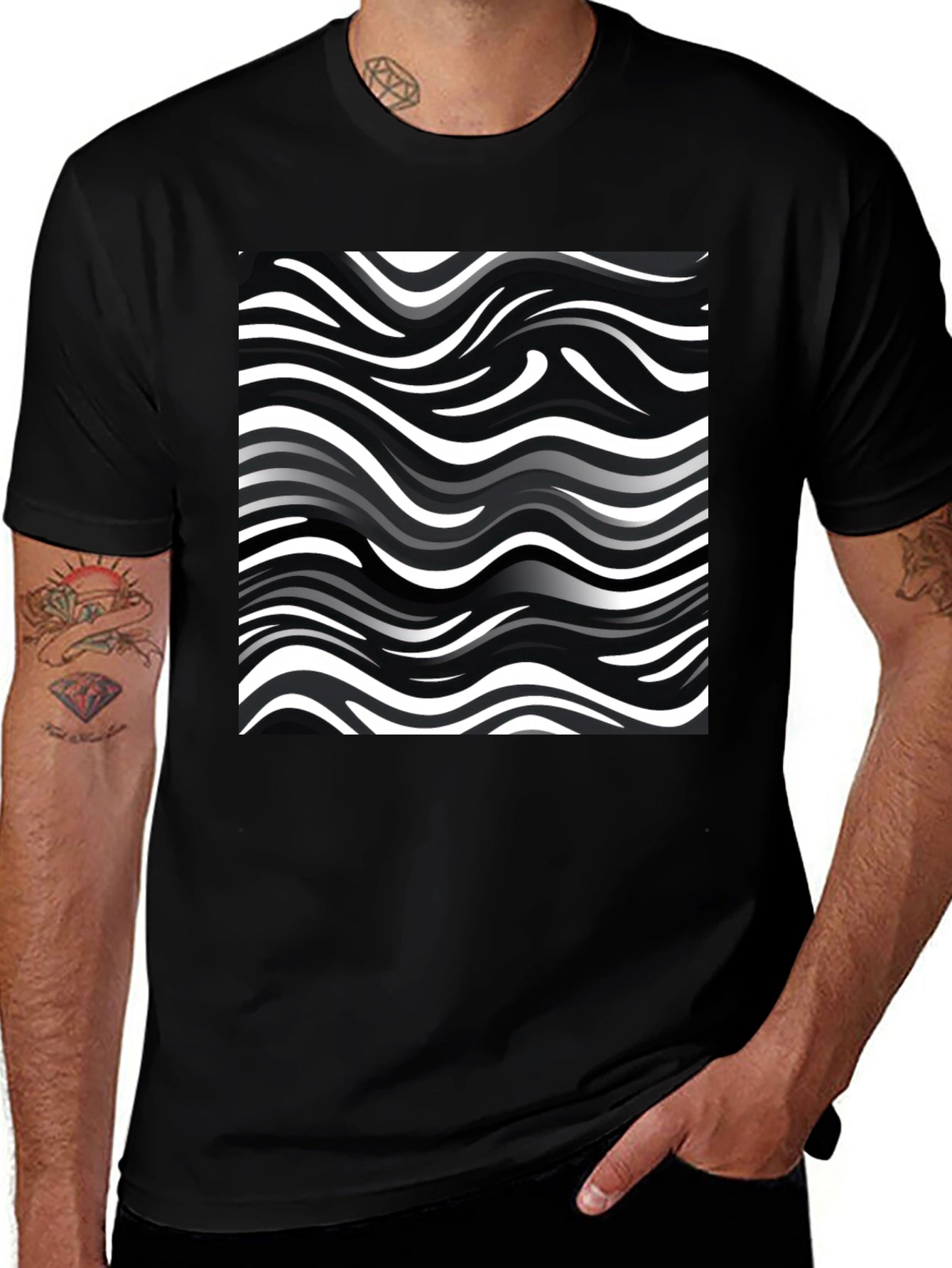 Wavy Stripe Print Black T-Shirt