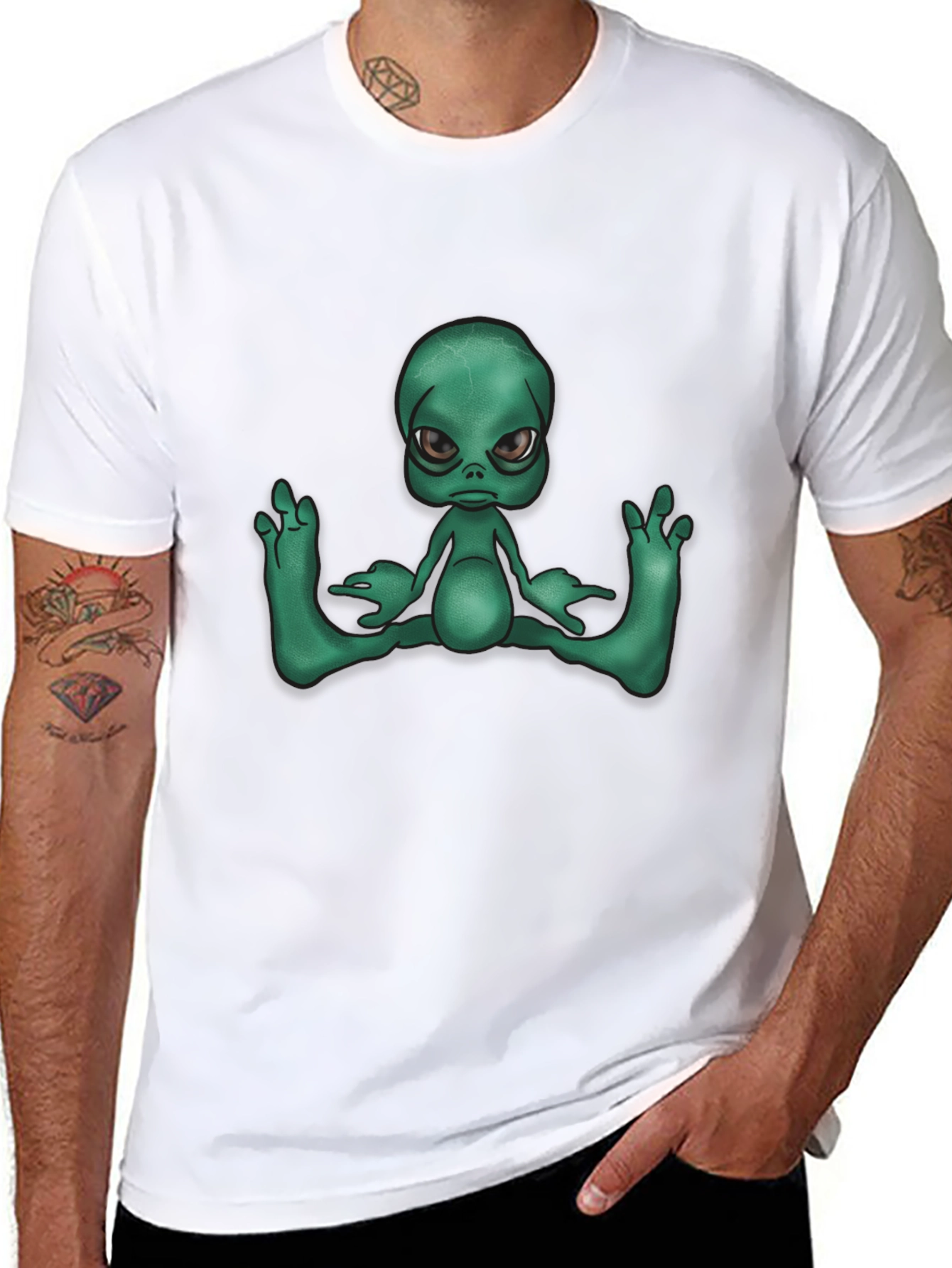 Alien Graphic Tee - Black Casual T-Shirt