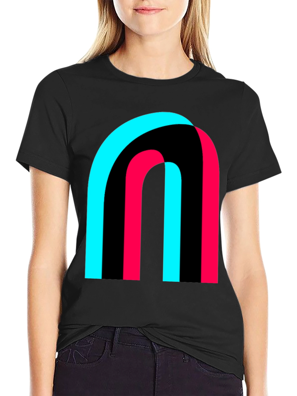 Trendy Abstract Graphic Tee - Modern Comfort