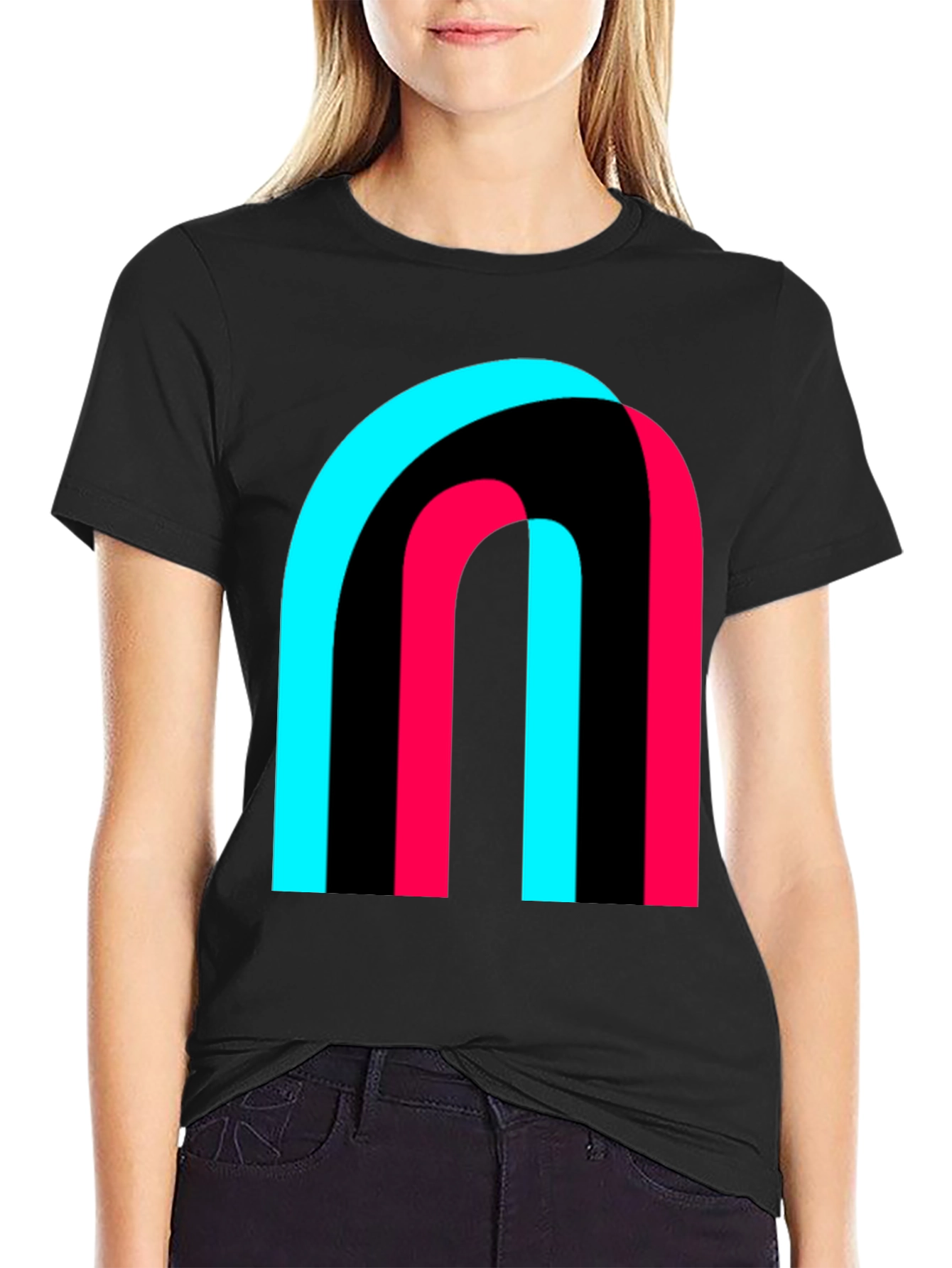 Trendy Abstract Graphic Tee - Modern Comfort