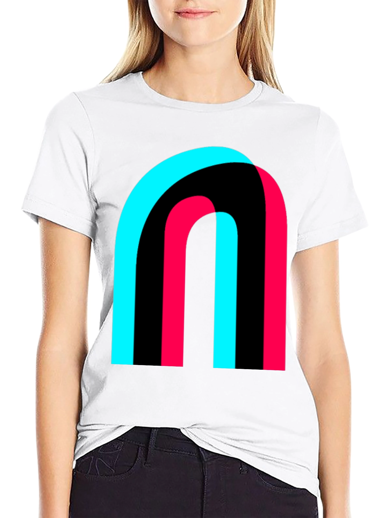 Trendy Abstract Graphic Tee - Modern Comfort