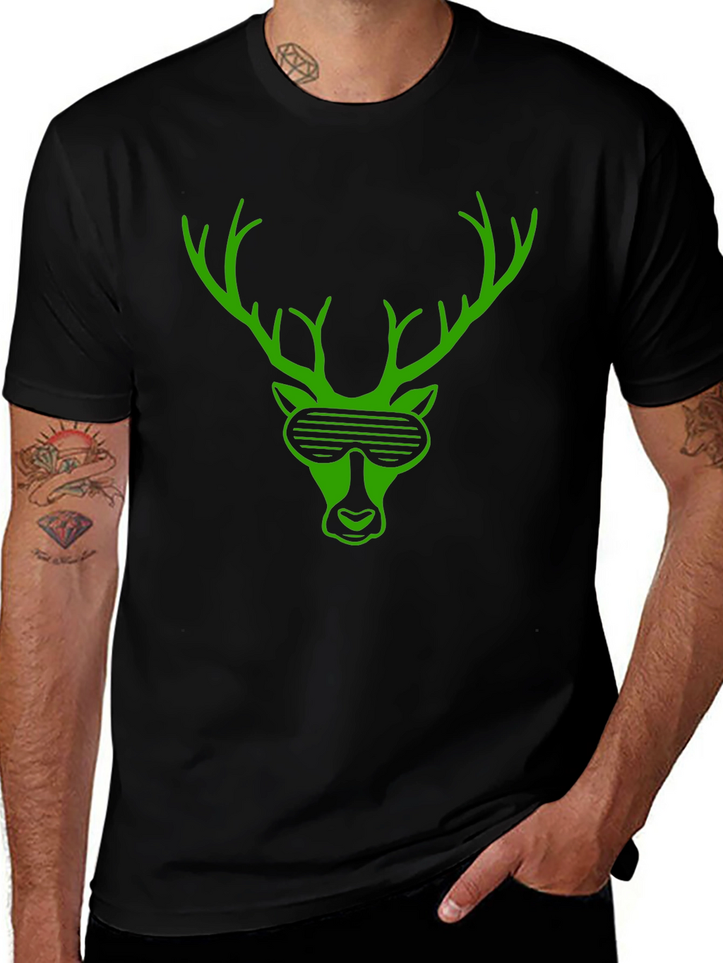 Cool Deer Graphic Tee - Stylish Black T-Shirt