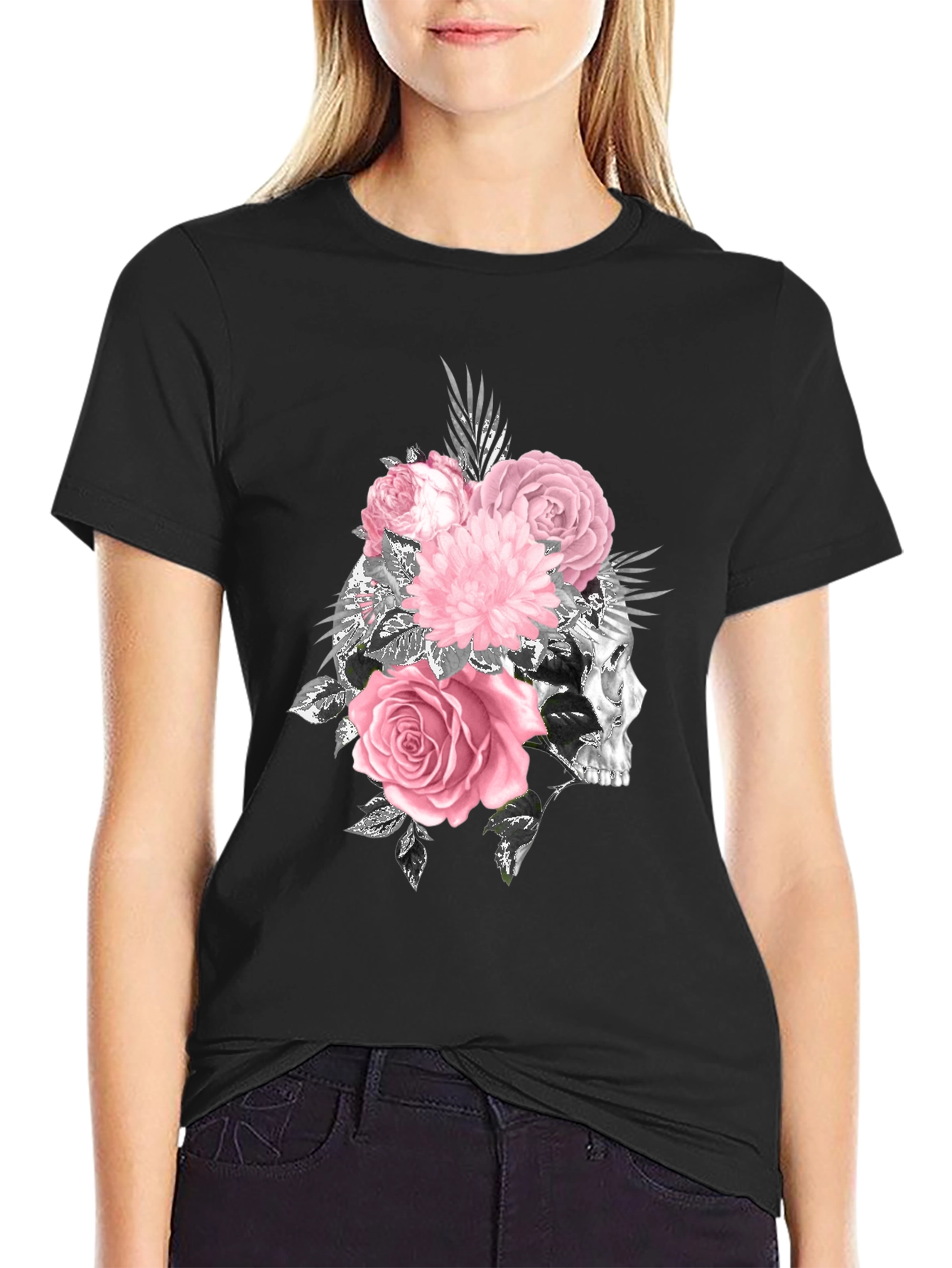 Skull and Roses Graphic T-Shirt