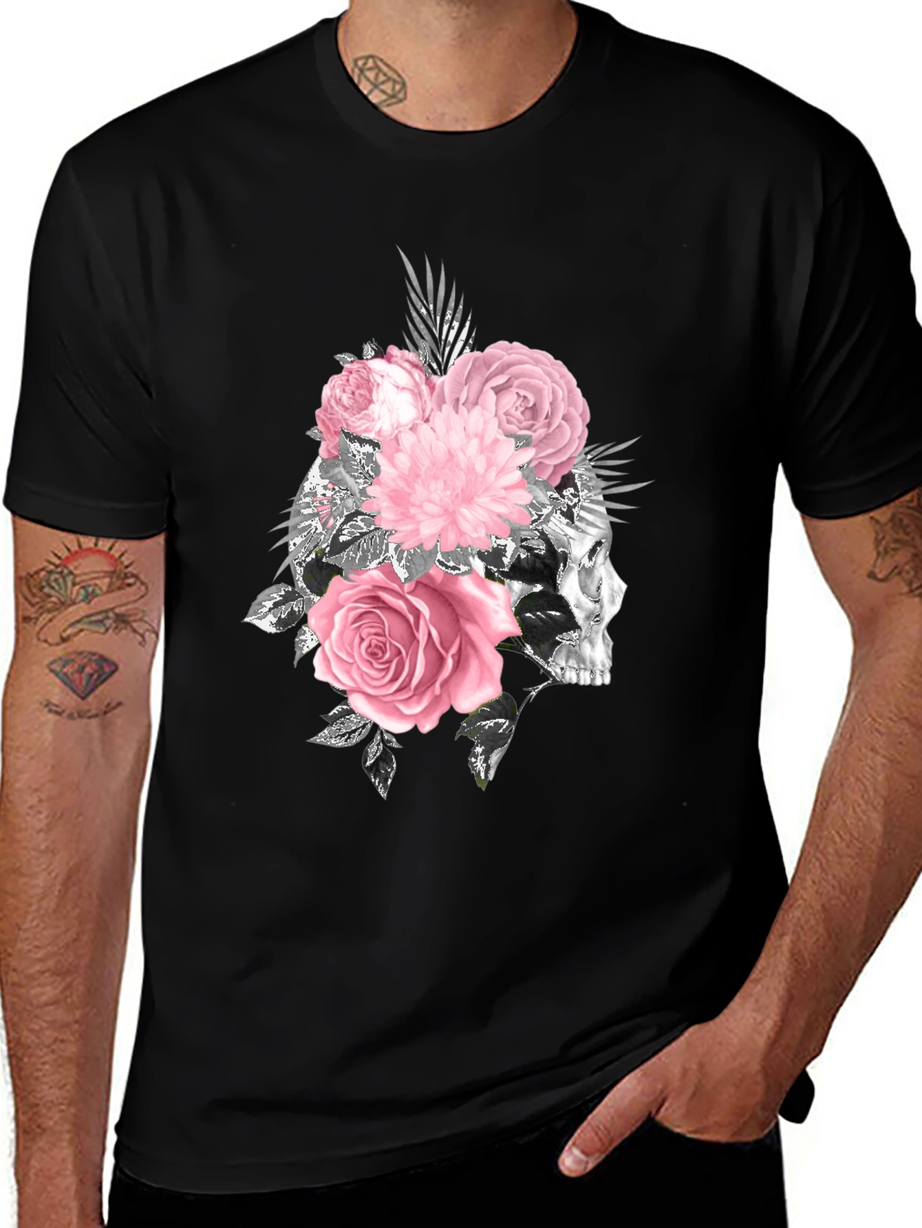 Skull and Roses Graphic T-Shirt