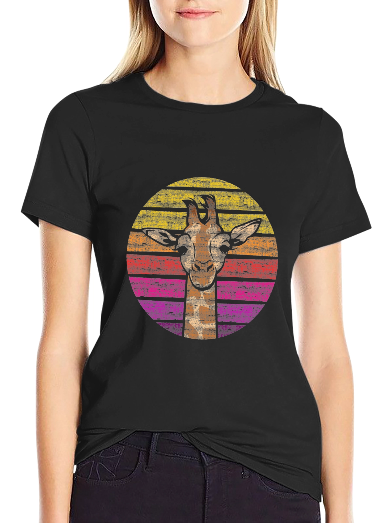 Retro Giraffe Graphic Tee - Black Cotton Comfort