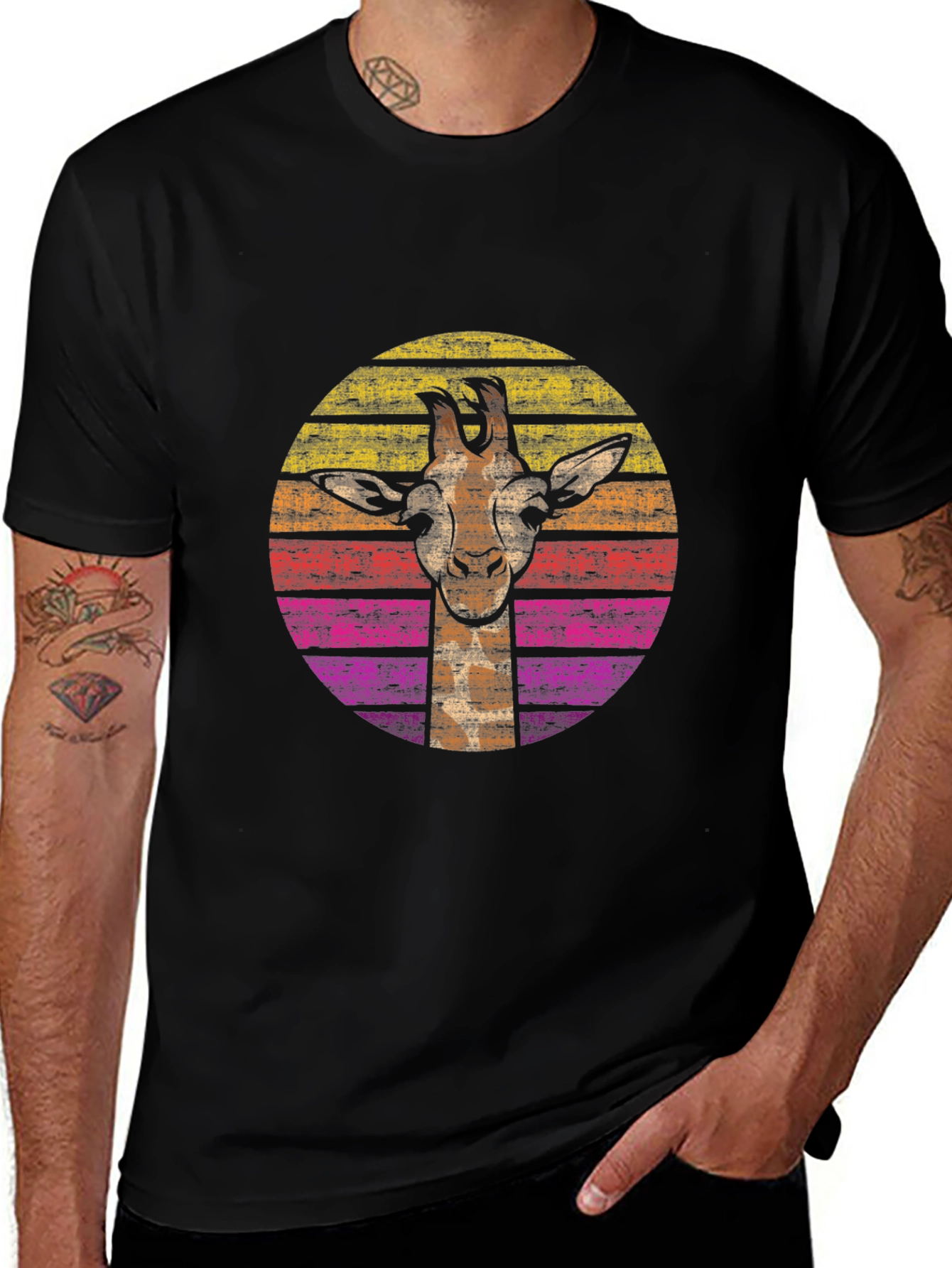 Retro Giraffe Graphic Tee - Black Cotton Comfort