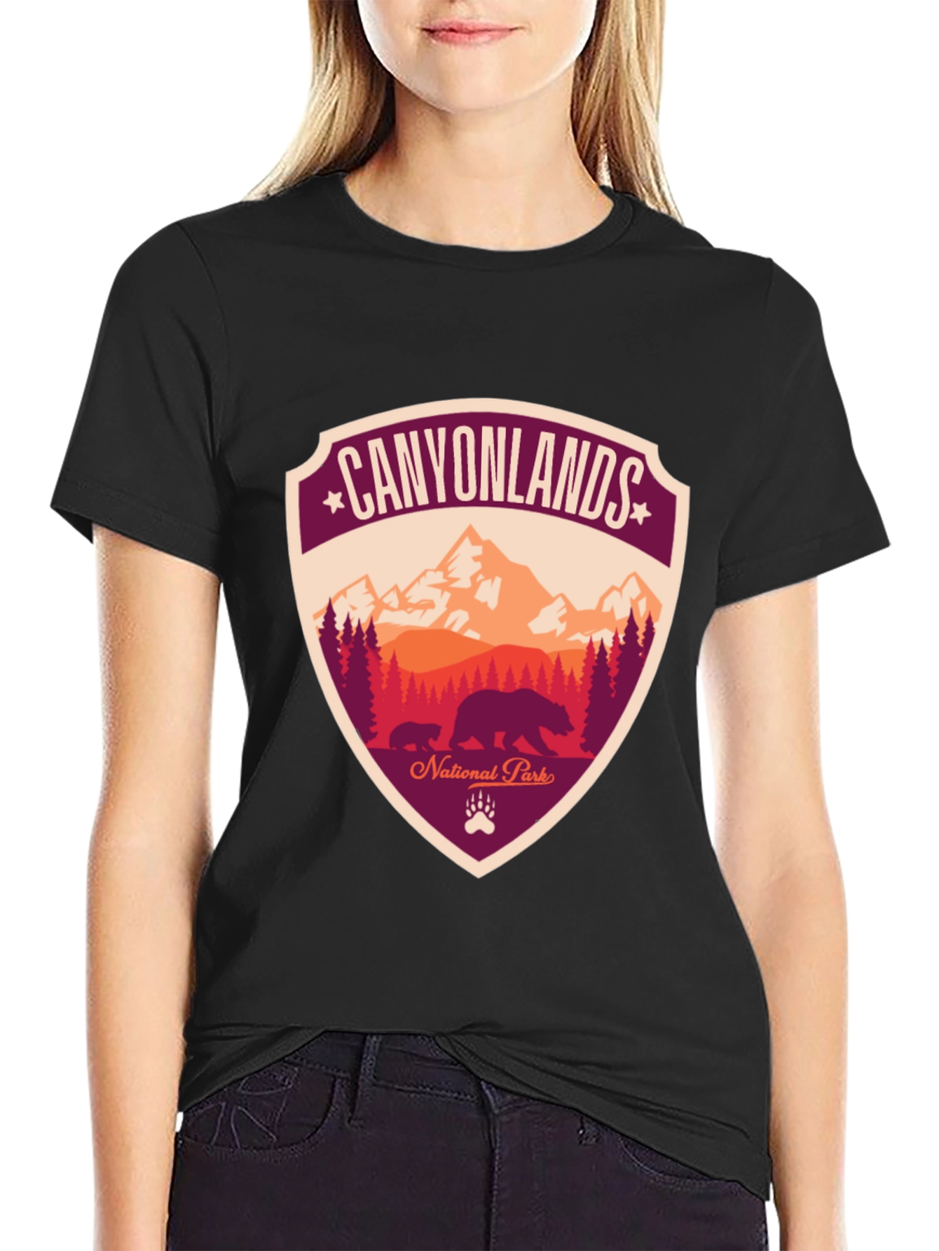 Canyonlands National Park T-Shirt - Bear Design