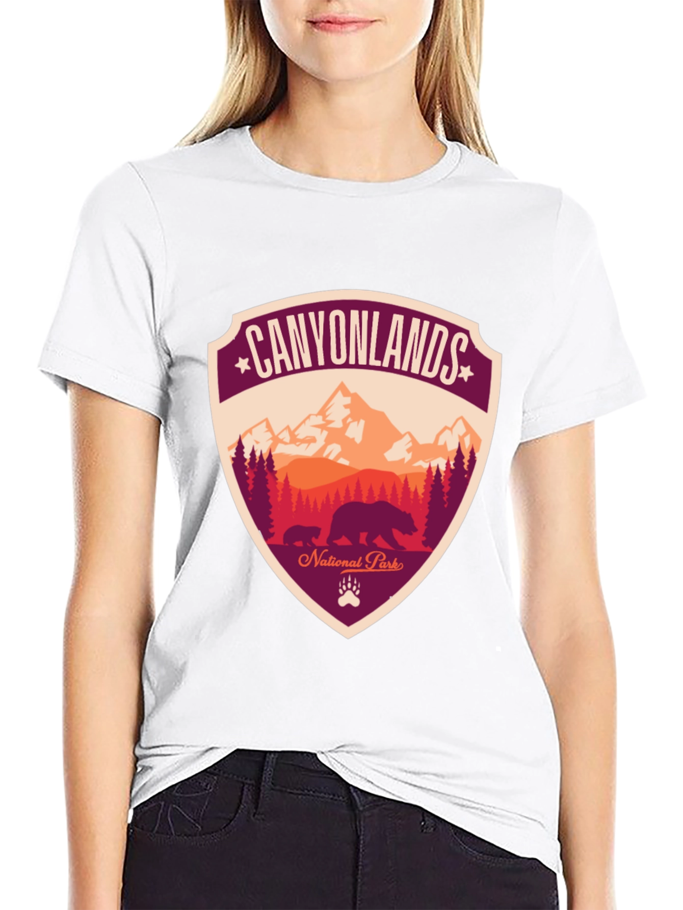 Canyonlands National Park T-Shirt - Bear Design