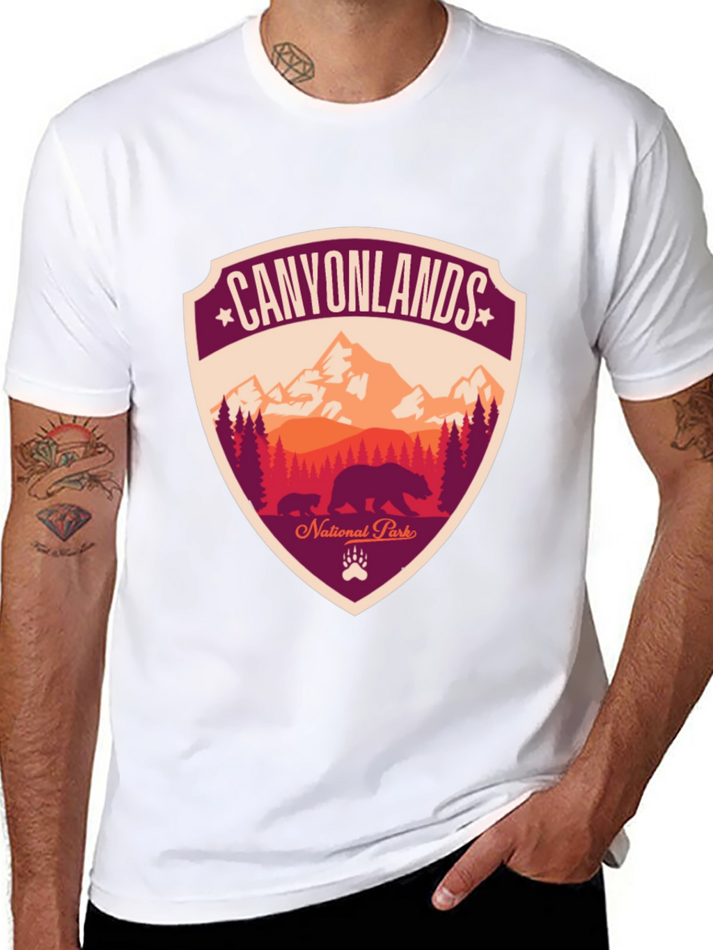 Canyonlands National Park T-Shirt - Bear Design