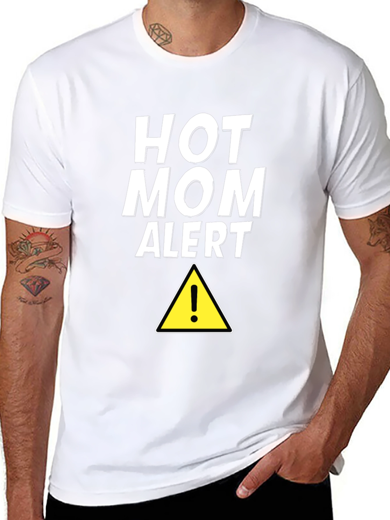 Hot Mom Alert Graphic Tee - Black