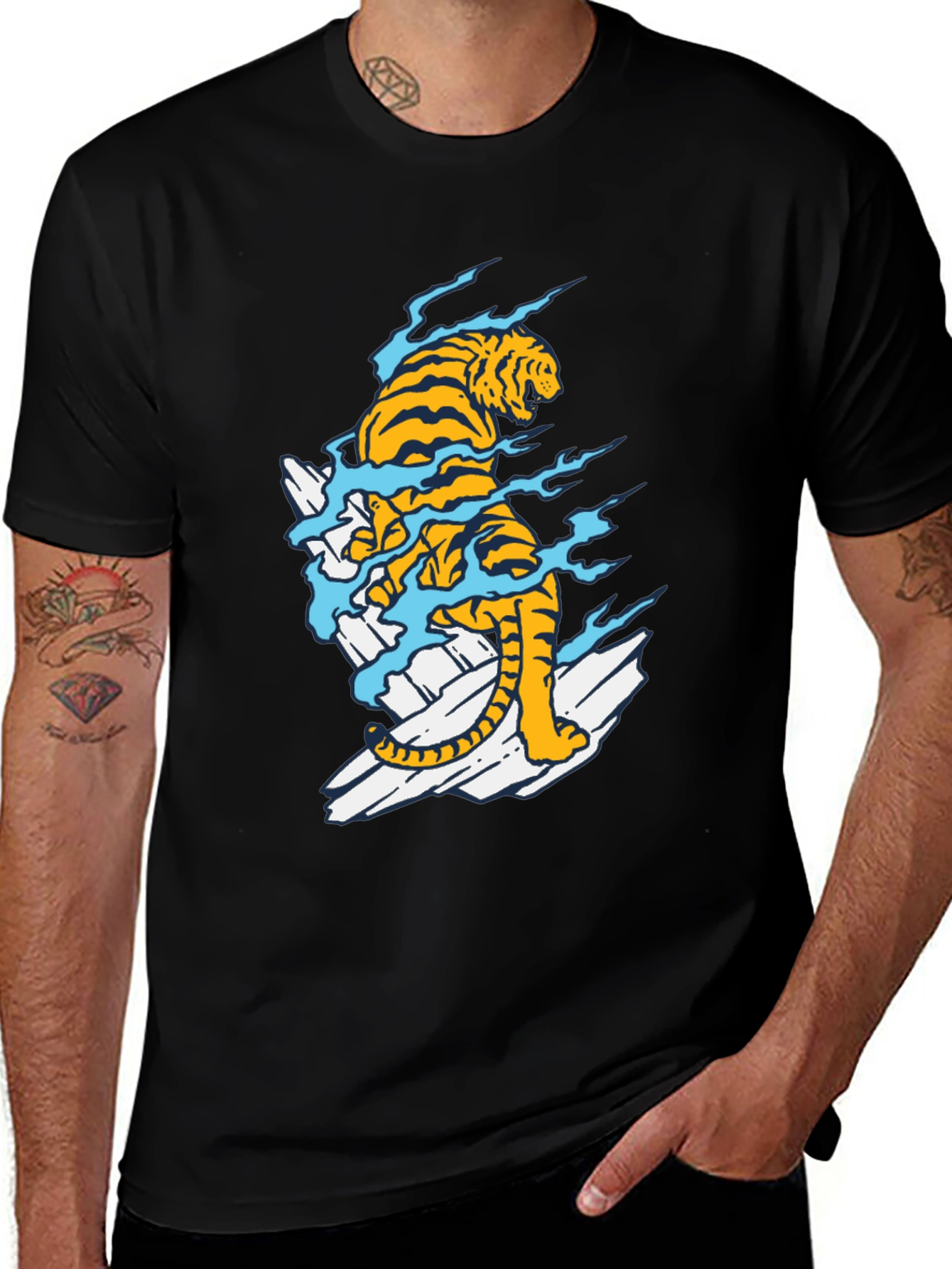 Black Tiger Graphic Tee - Stylish Mens T-Shirt