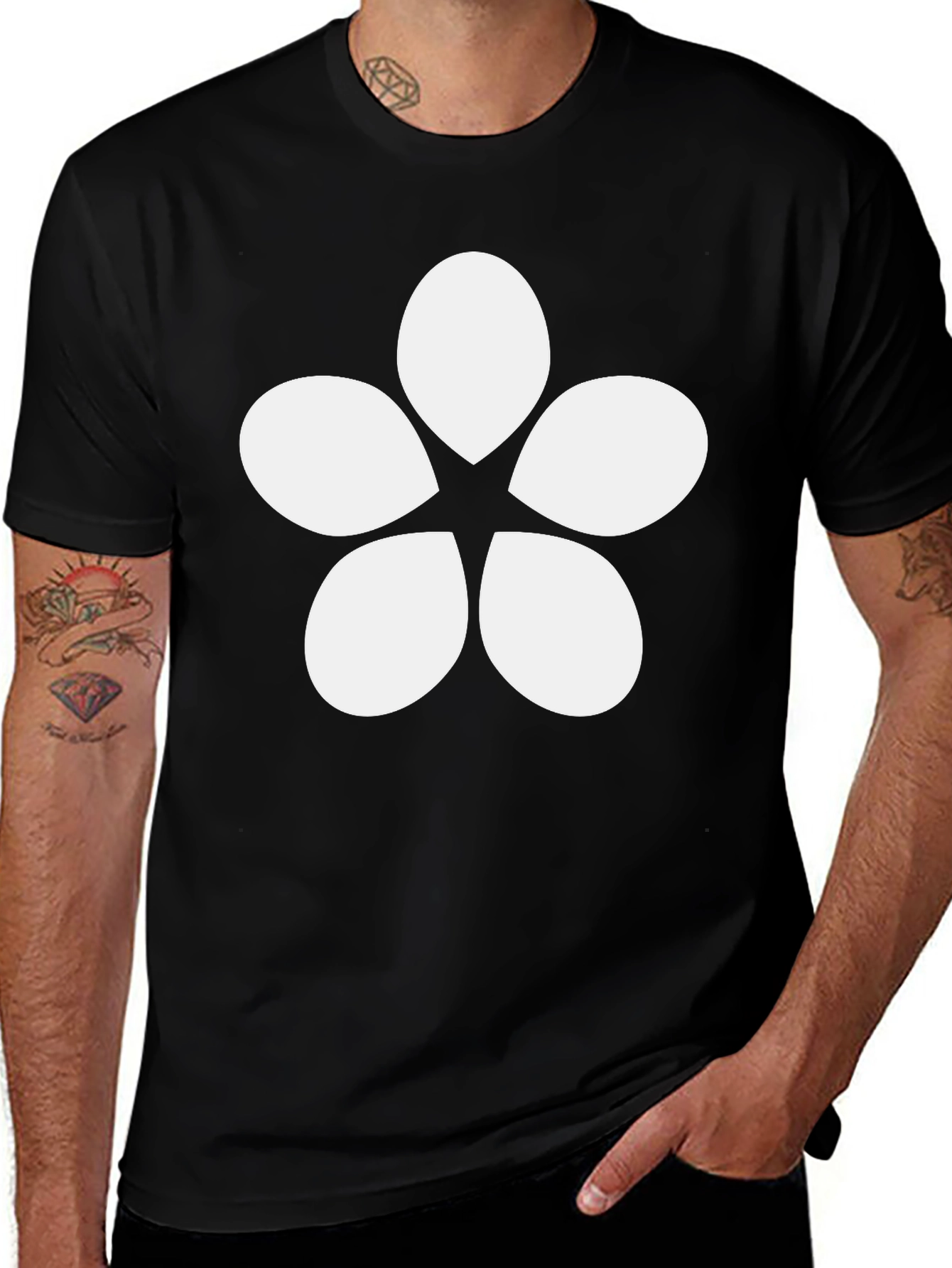 Minimalist Flower Graphic Tee - Black