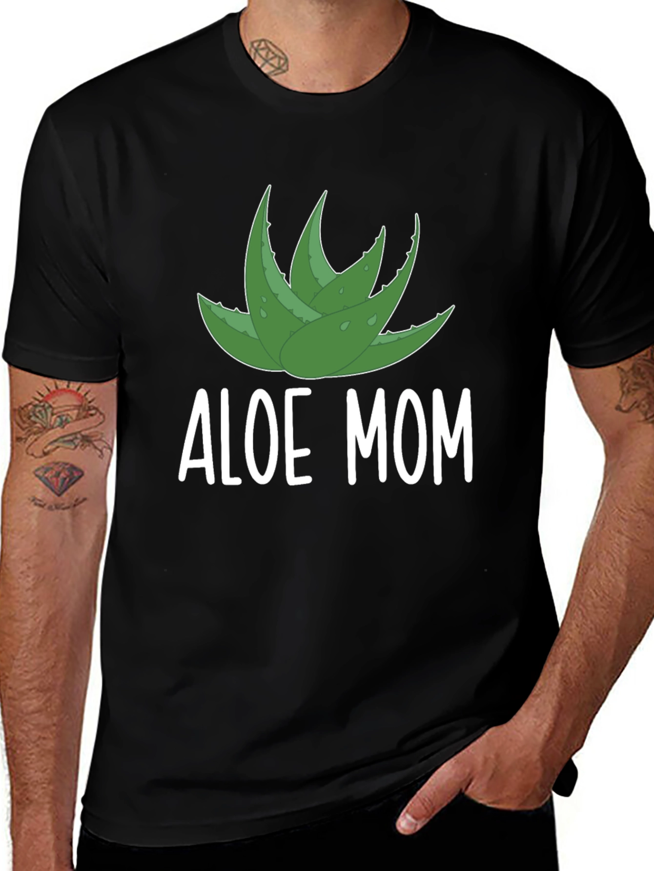 Aloe Mom Graphic T-Shirt - Black