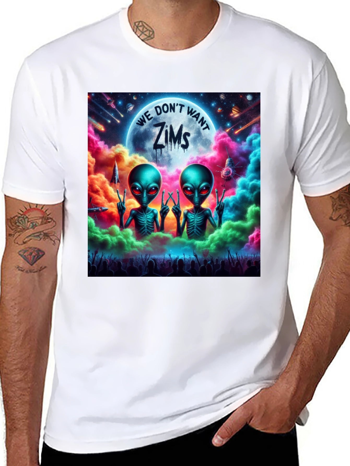 We Dont Want Zims Alien Graphic T-Shirt