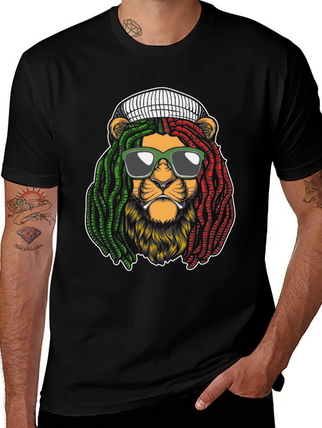 Rasta Lion Graphic T-Shirt - Cool Reggae Vibe!
