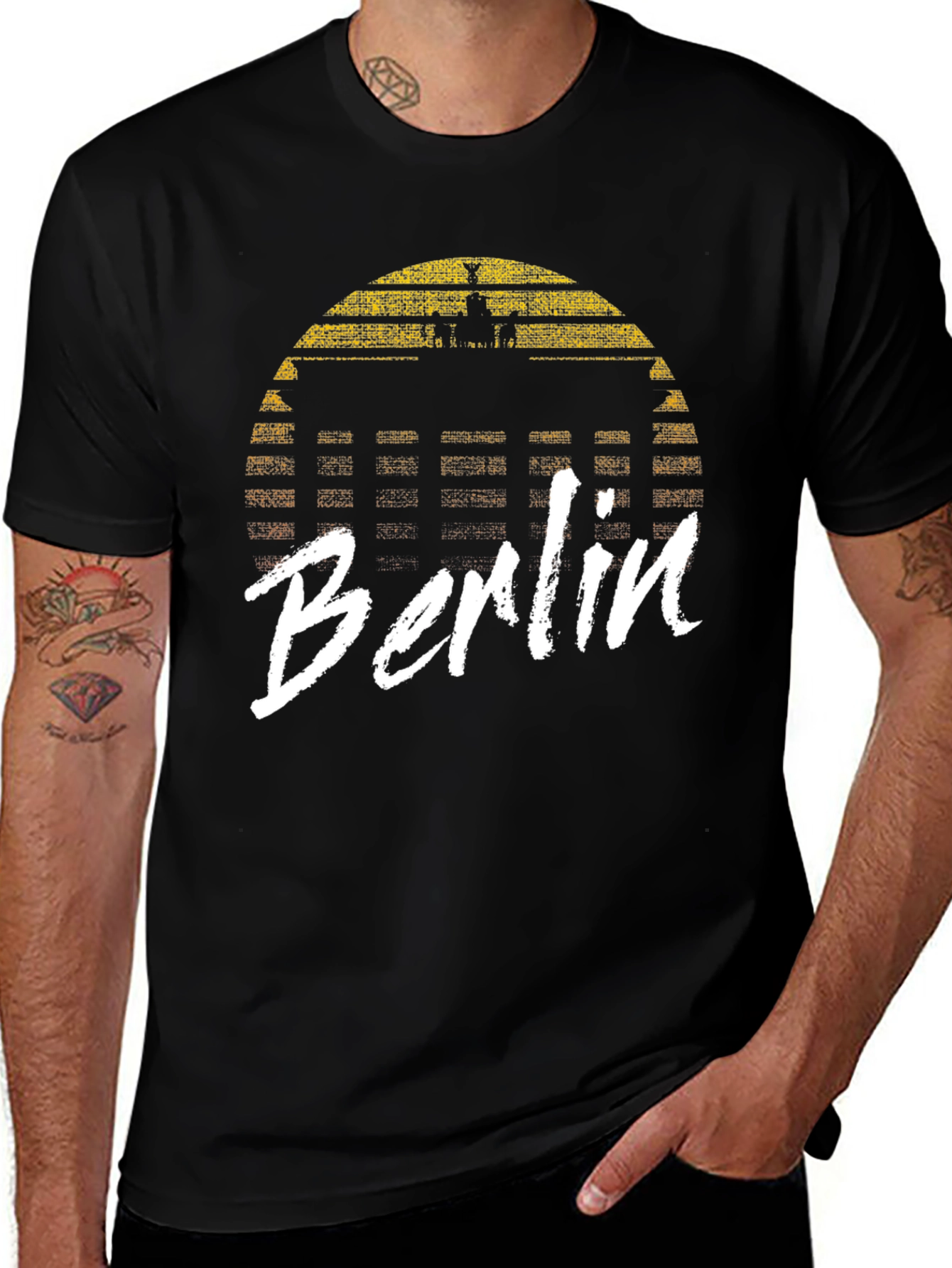Retro Berlin T-Shirt - Vintage Style German Souvenir