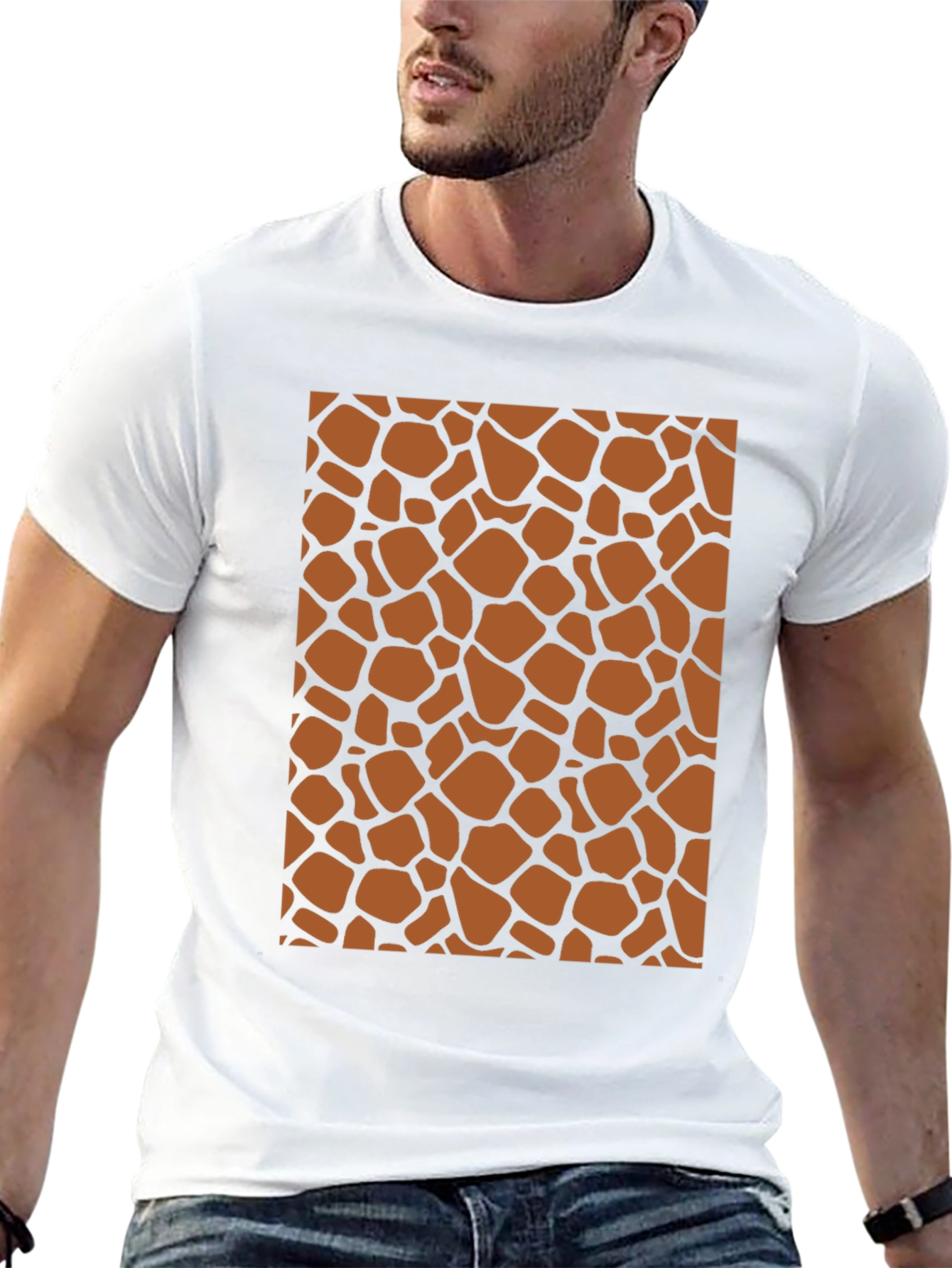 Giraffe Print Tee - Stylish Animal Pattern T-Shirt