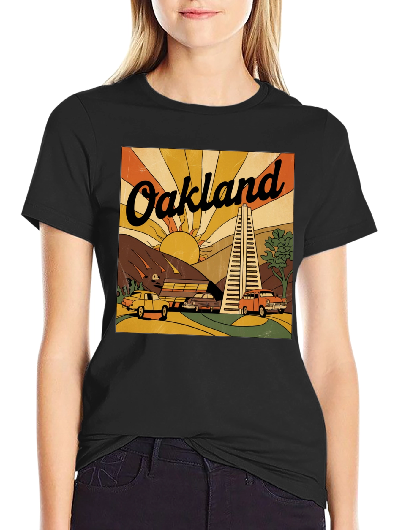 Retro Oakland T-Shirt - Vintage City Design